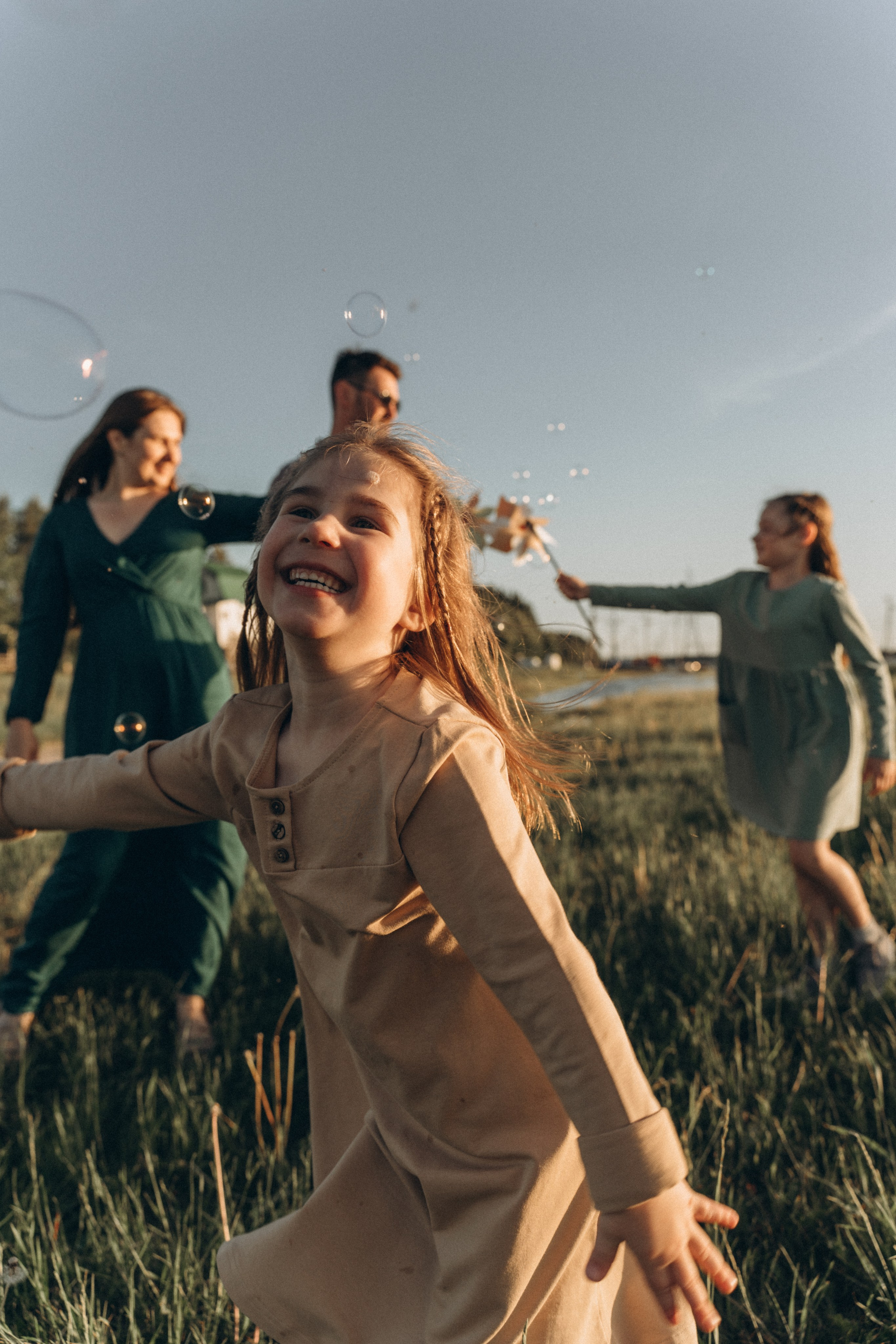 Игорь Оля Вика и Мия. Лайфстайл фотограф в Ханты-Мансийске Мария Шишкина