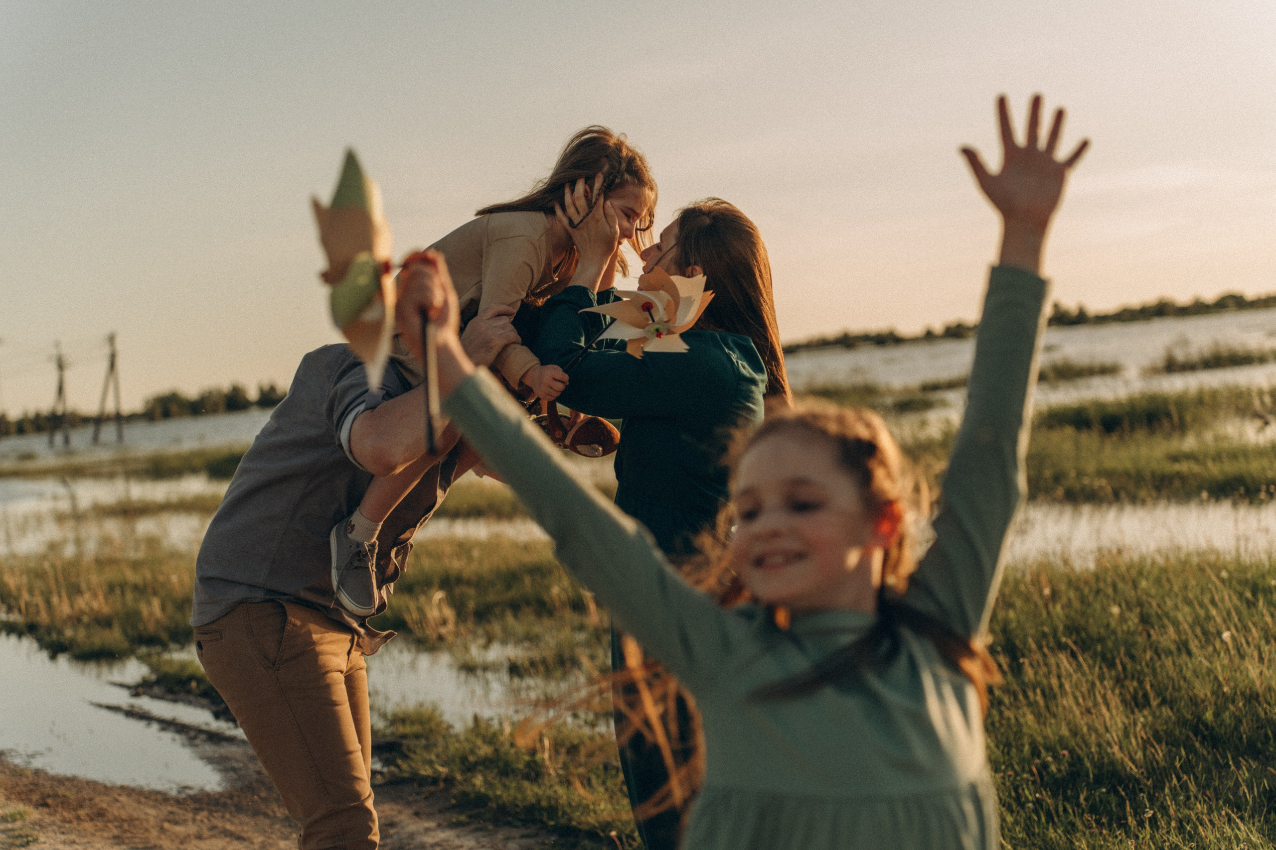 Игорь Оля Вика и Мия. Лайфстайл фотограф в Ханты-Мансийске Мария Шишкина