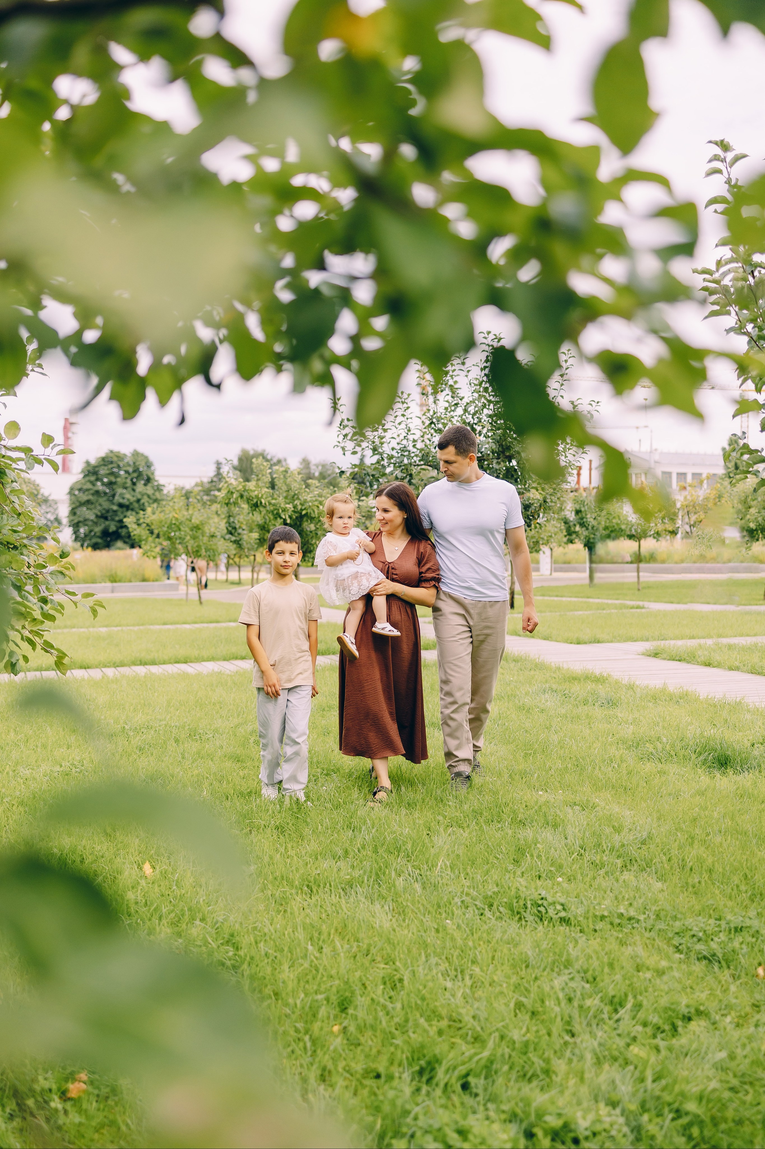 Семейная прогулка на ВДНХ. Семейный Фотограф в Москве Евгения Симоненко