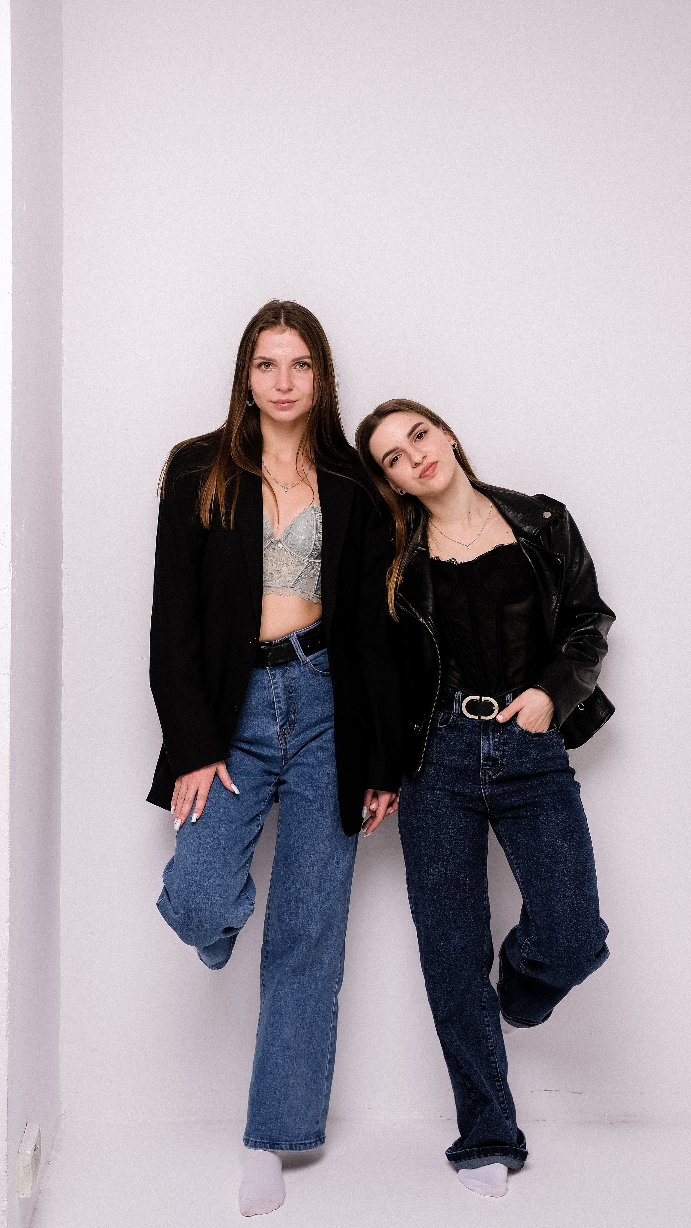 Даша & Настя. Phdkvmr.ru