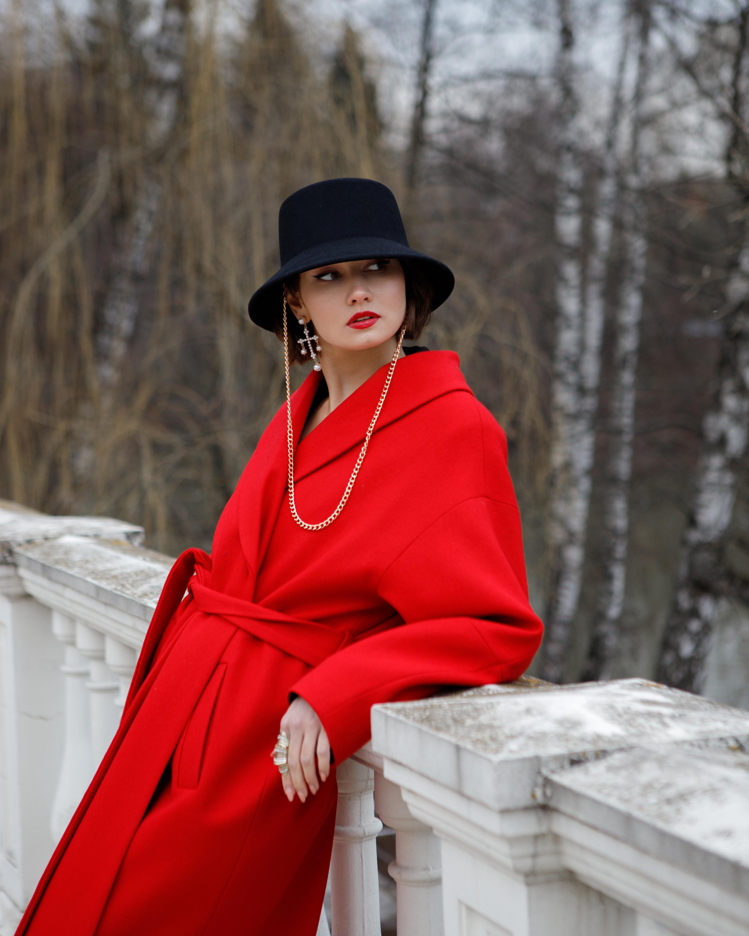 Девушка в красном. Свадебный фотограф Алена Полянская