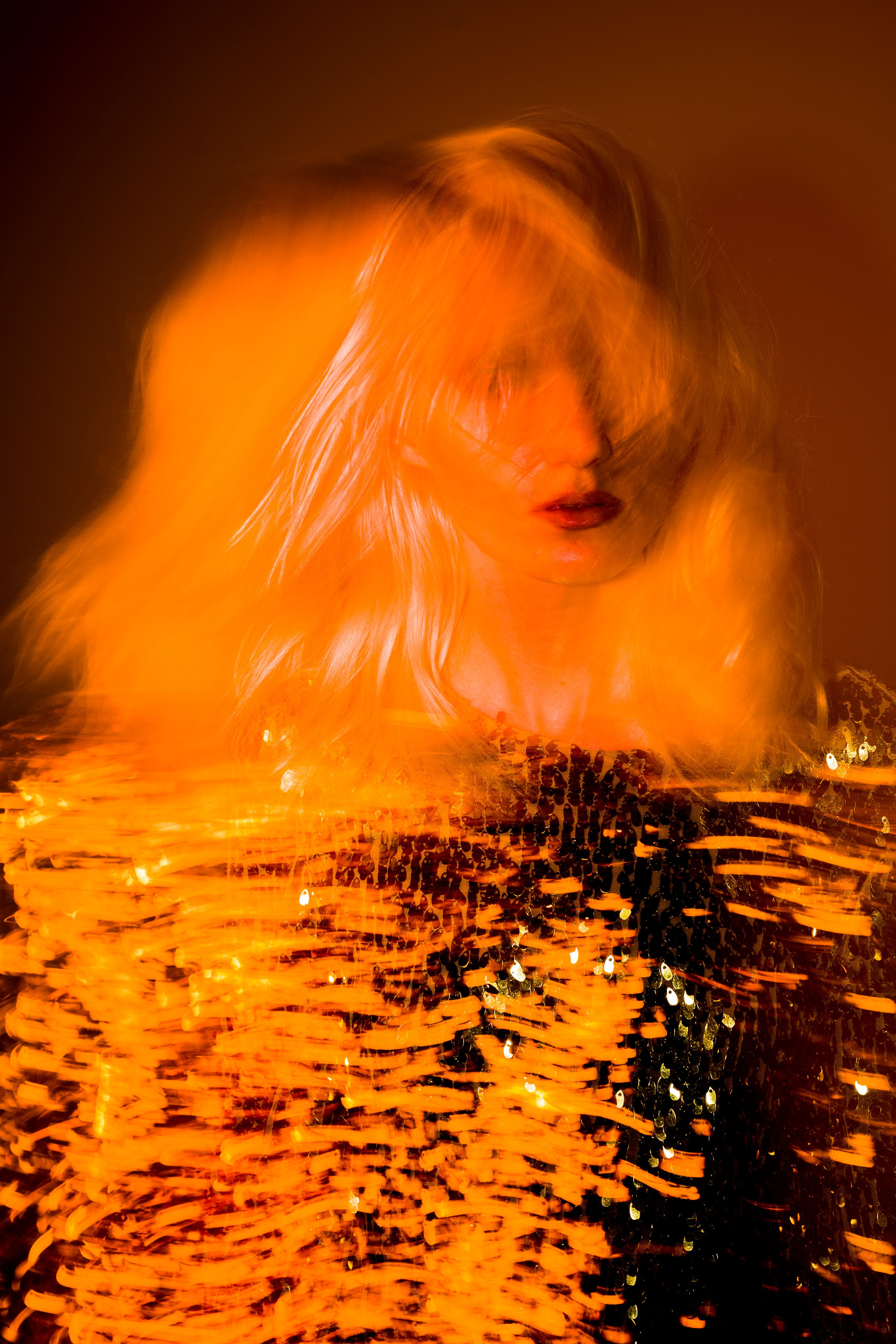 Мария Тихонова. Творческий цветной свет