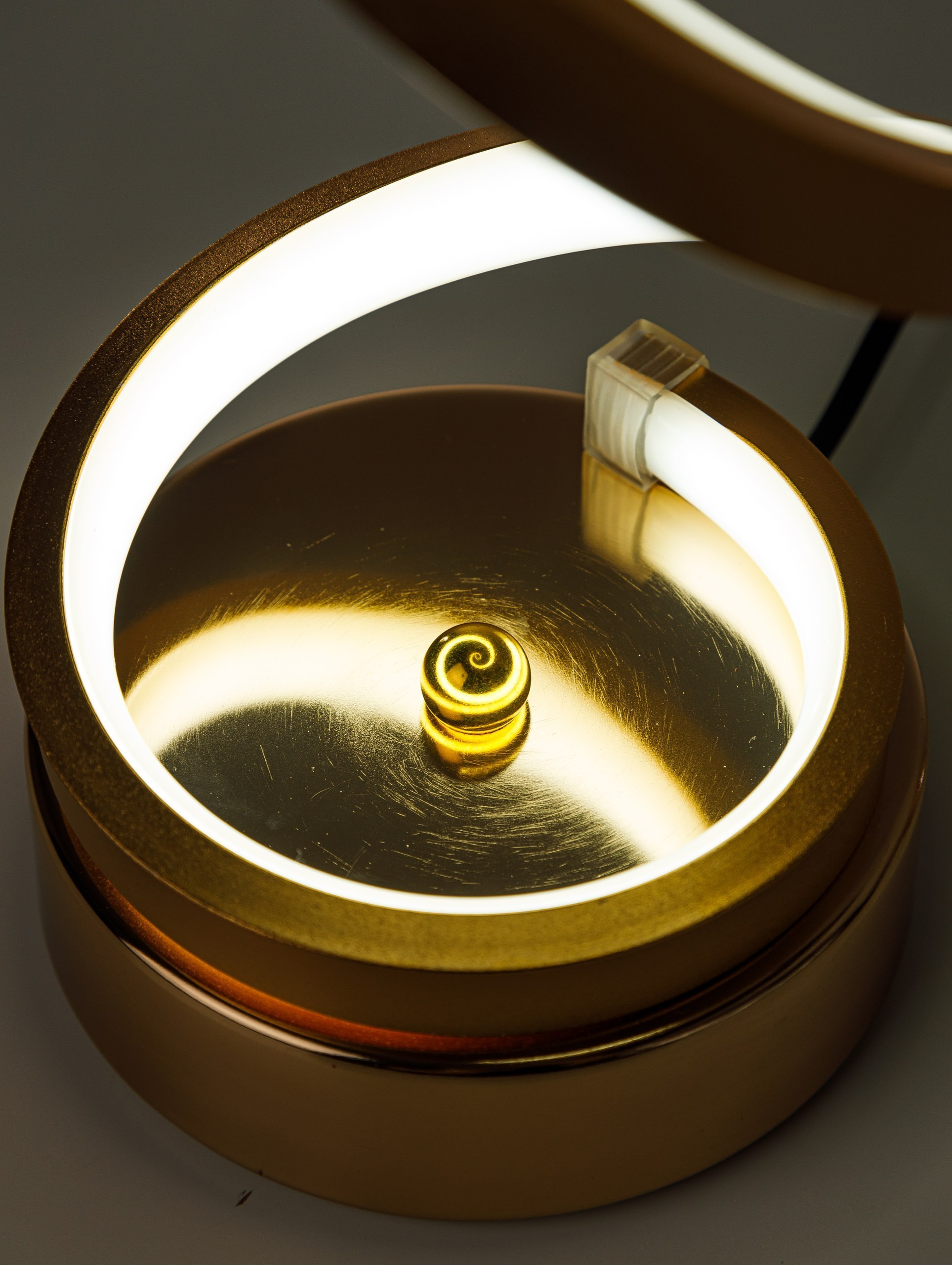 Предметная композиционная съемка фото для сайтов, маркетплейсов, WB, Ozon, Яндекс Маркет и др. Студия коммерческой съемки ХВОЯ