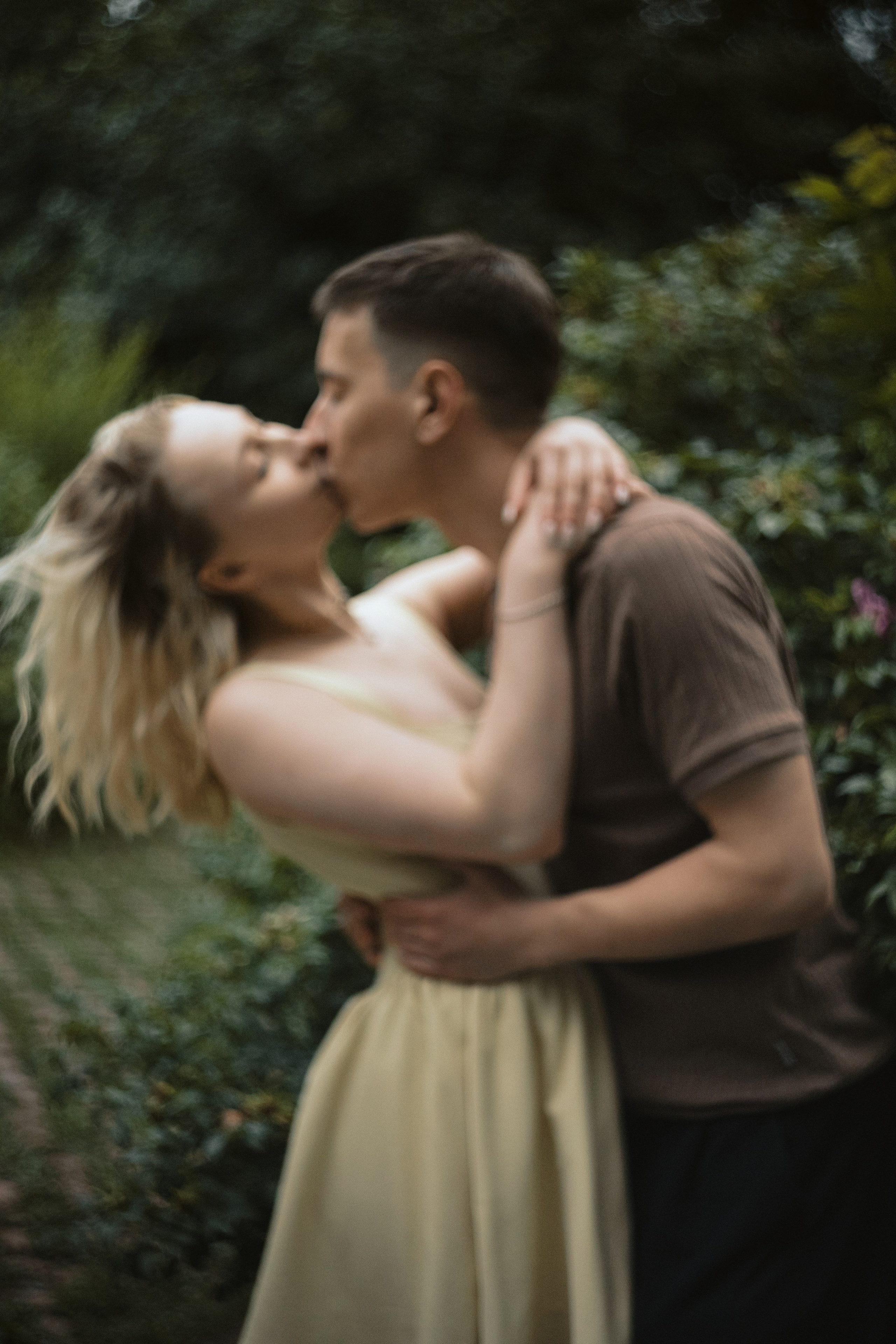 Love story in city. NKA_FOTO