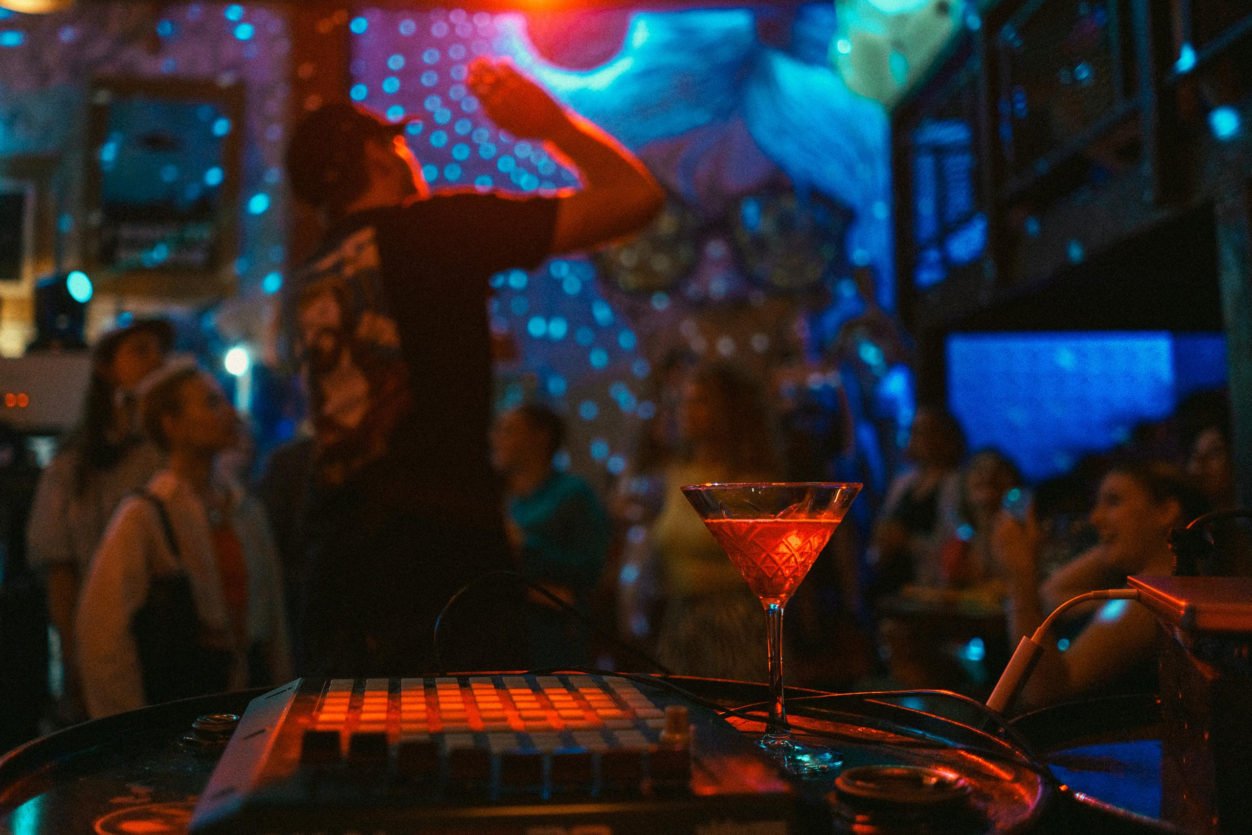 Бар Видеосалон Закрыт. Birthday party. Фотограф Николай Владимиров