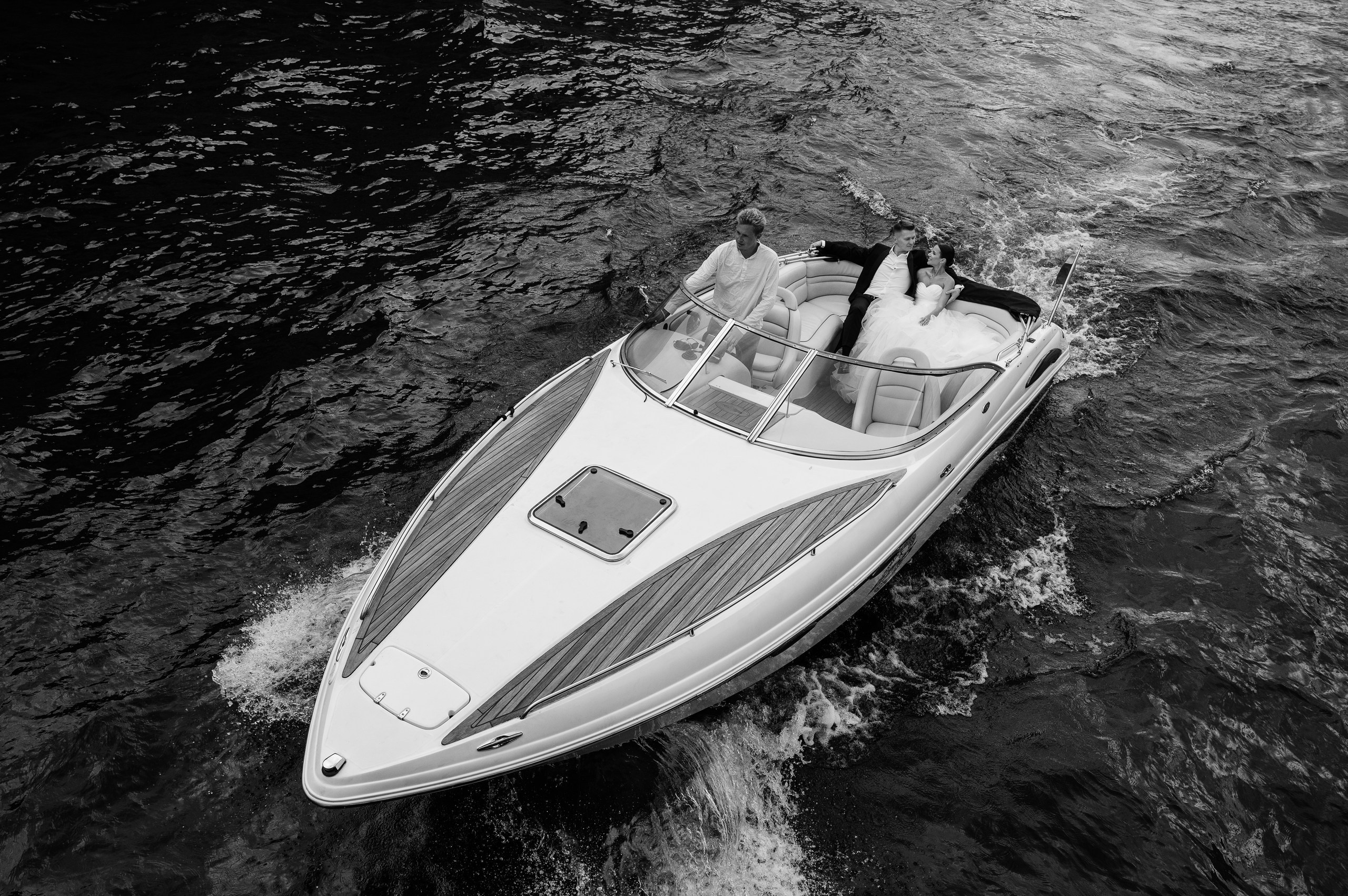 Wedding photographer in Moscow and around the world Andrey Medvednikov