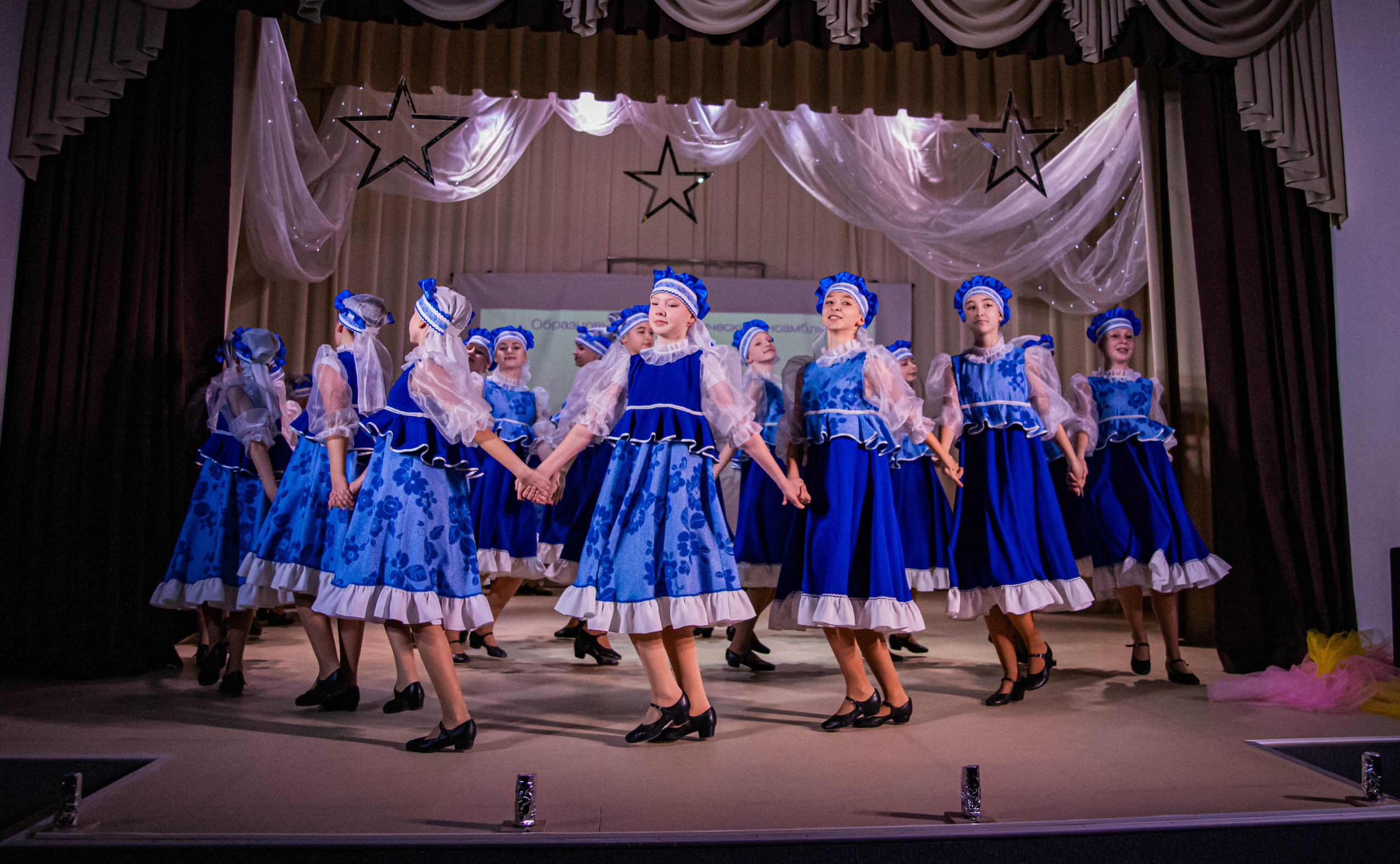 «Конфетти» Юбилейный концерт «Твори Добро». Фотограф Дарья Маташкова