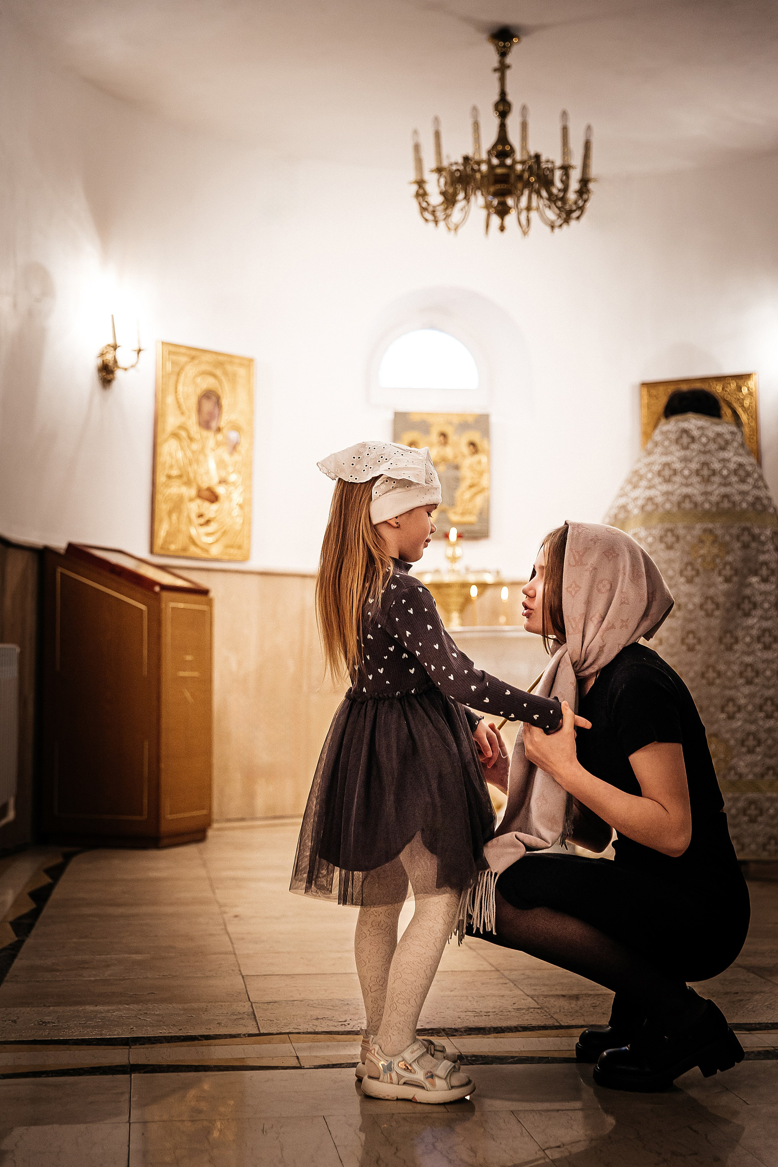 Таинство крещения Савелия. Александра, репортажный и событийный фотограф