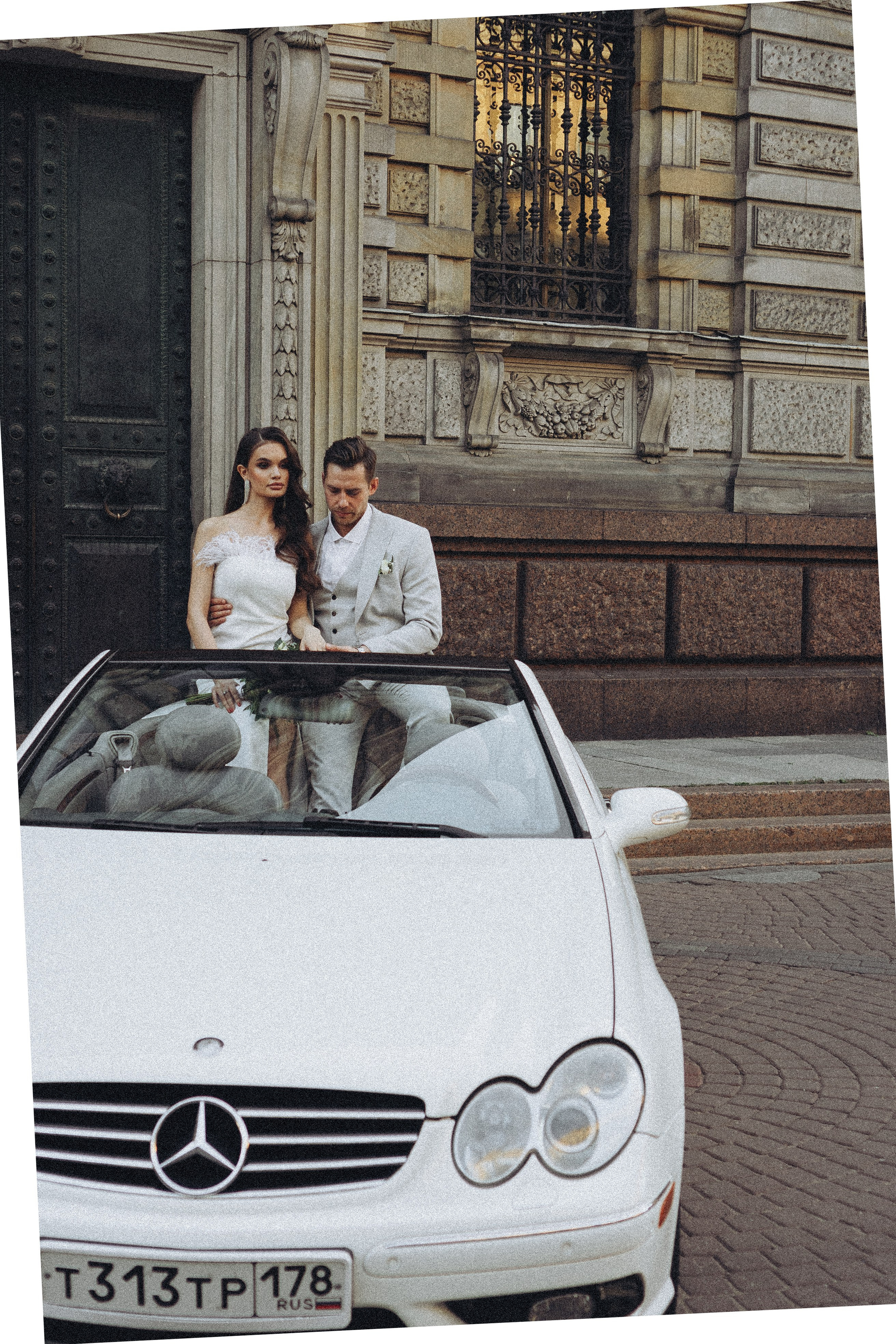 Свадебная сьемка у академии Штиглица. Профессиональный фотограф, Санкт-Петербург — Виктория Богомолова