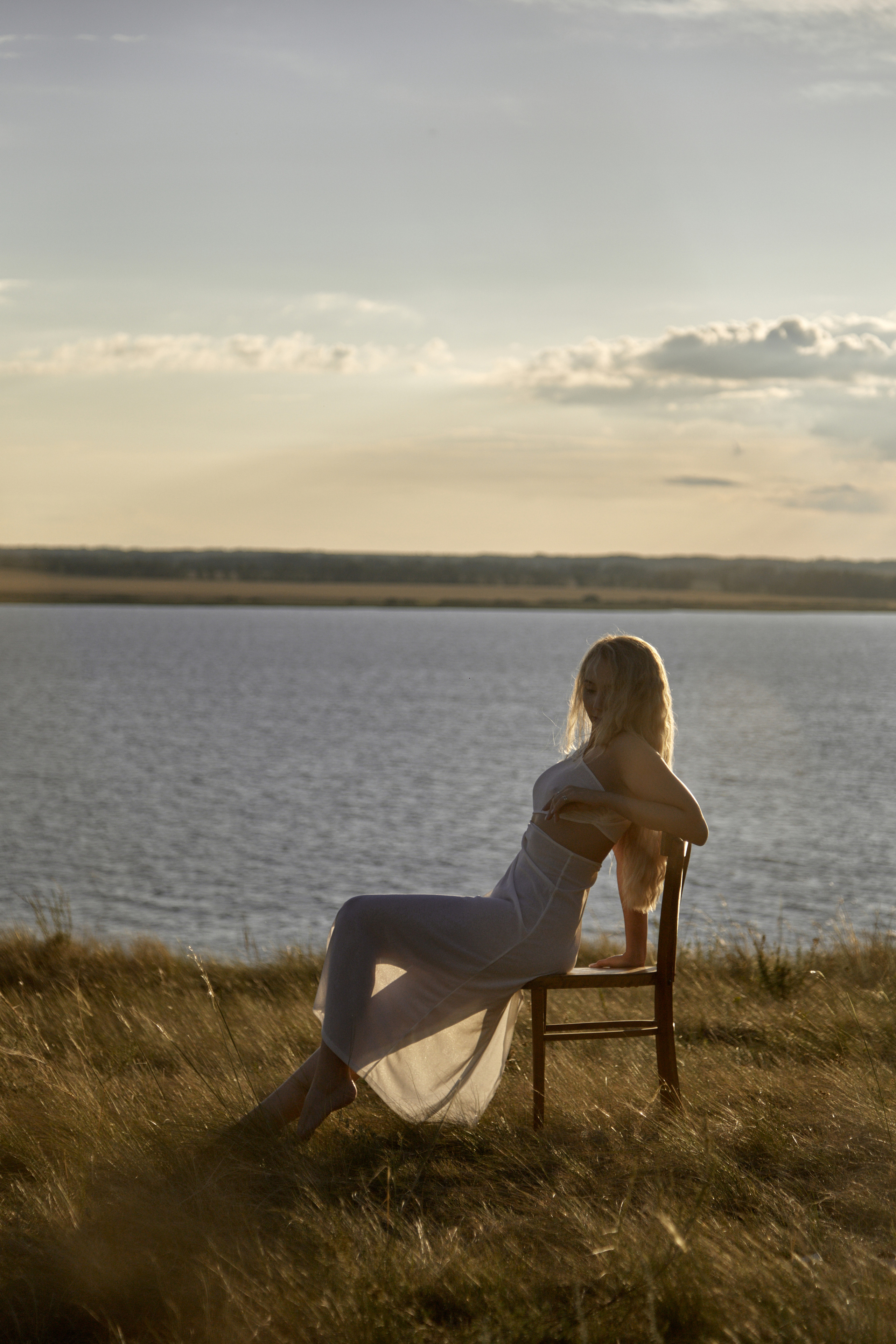 Анастасия — портреты на закате. Фотограф Челябинск — Кирилл Устюжанин
