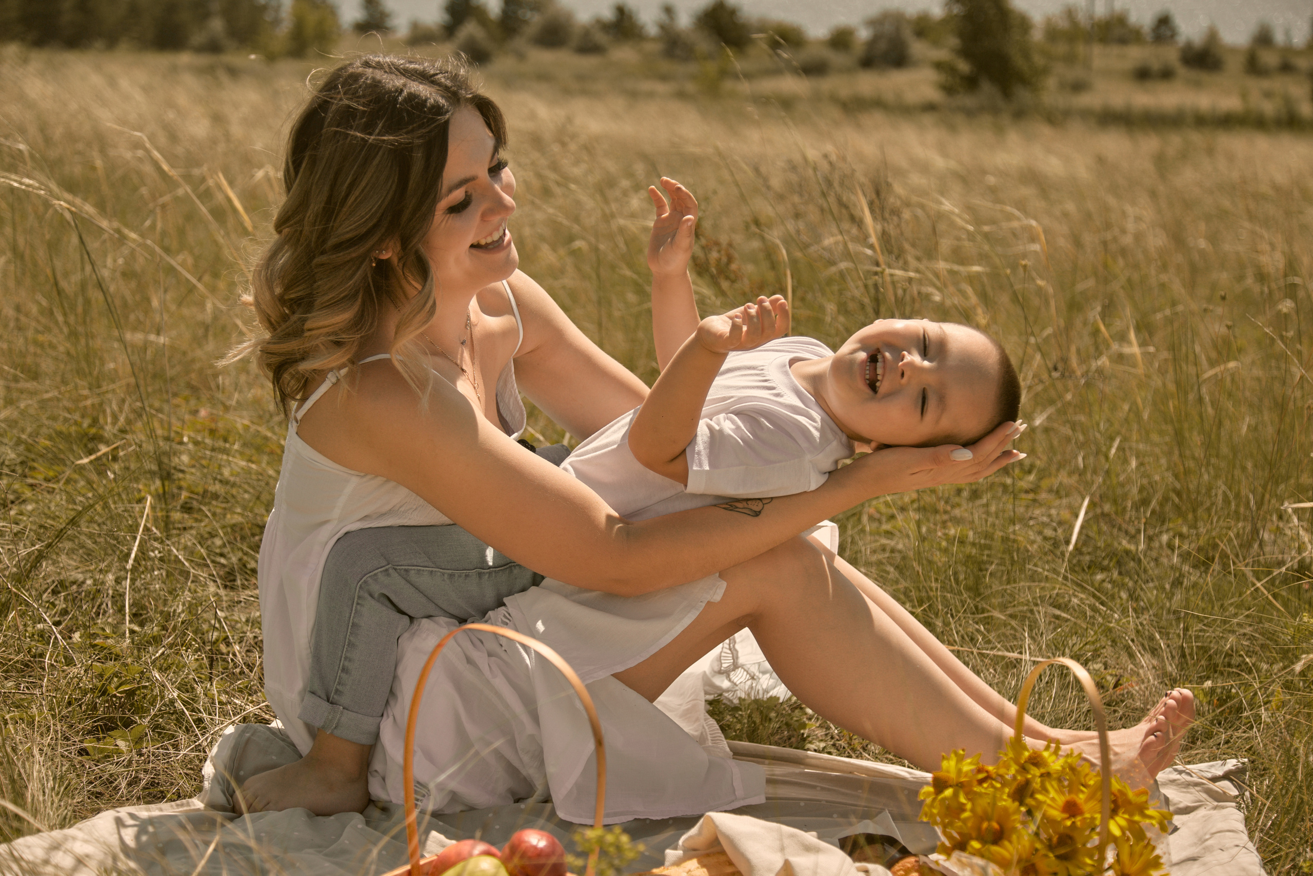 Полина и Валентин — пикник. Фотограф Челябинск — Кирилл Устюжанин