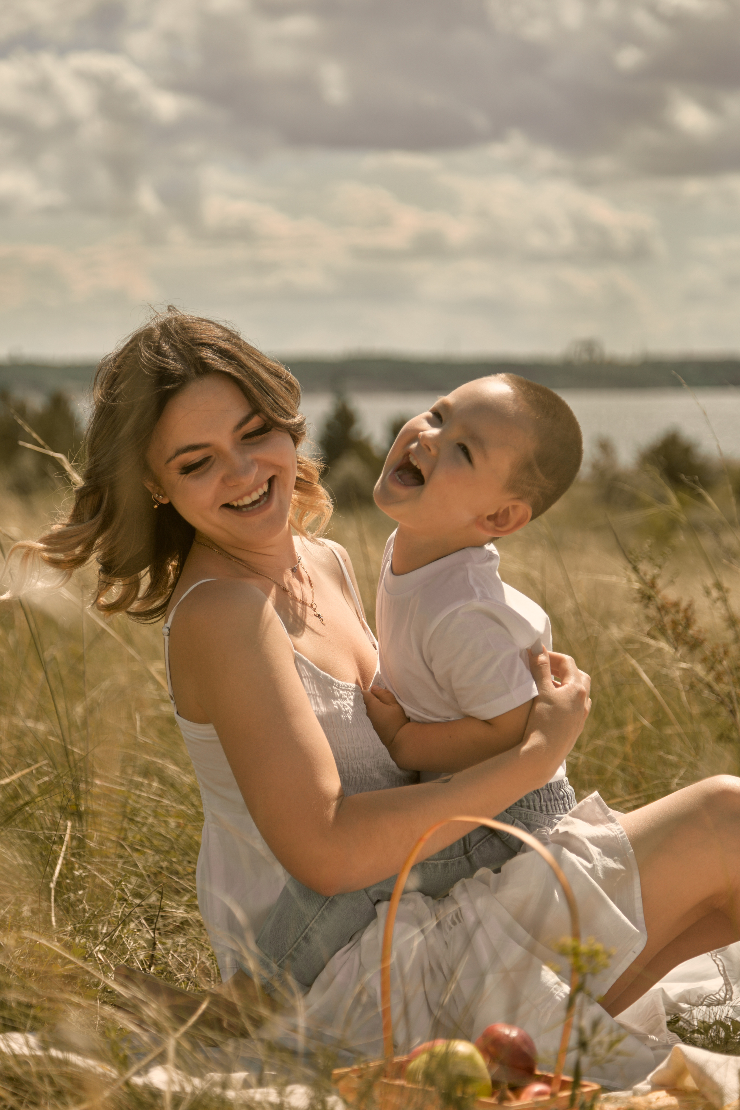 Полина и Валентин — пикник. Фотограф Челябинск — Кирилл Устюжанин