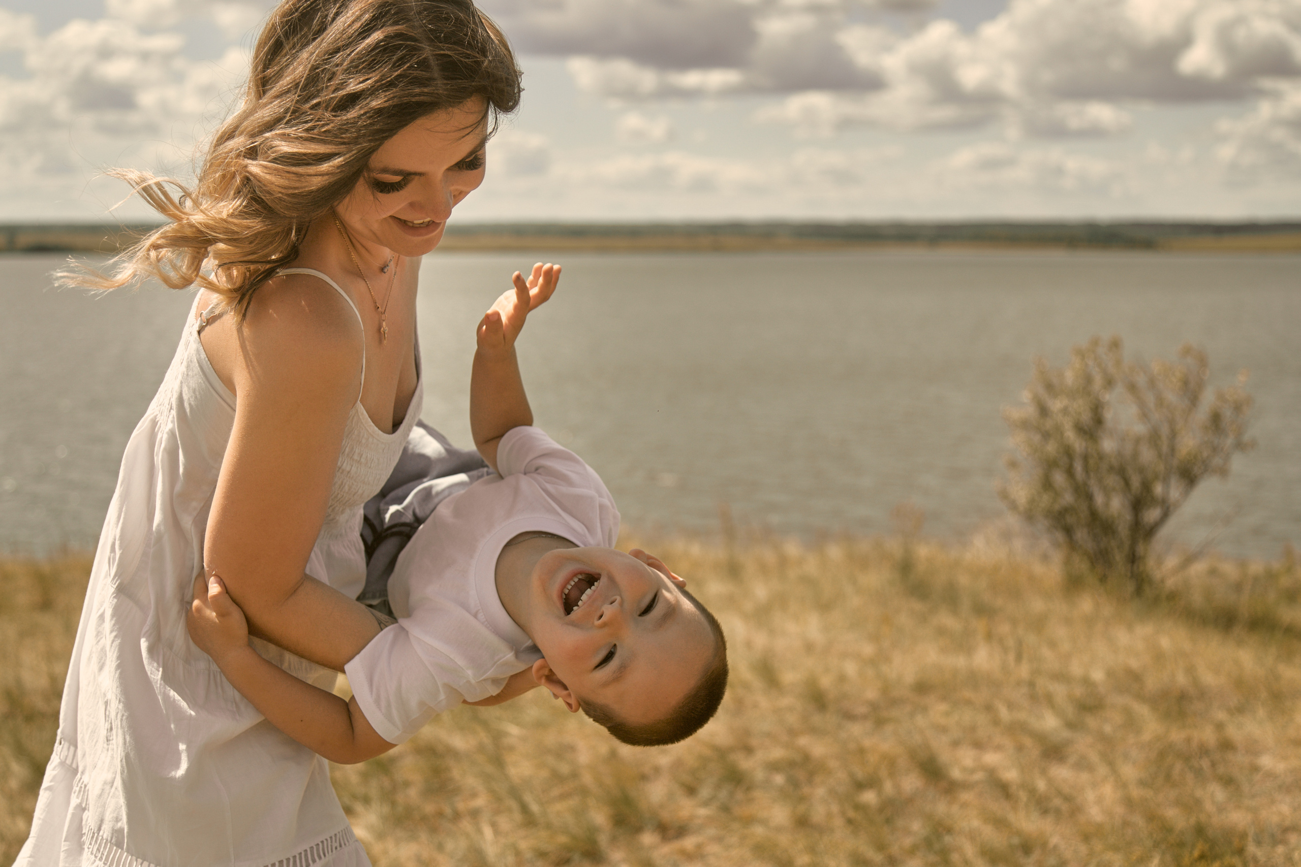 Полина и Валентин — пикник. Фотограф Челябинск — Кирилл Устюжанин