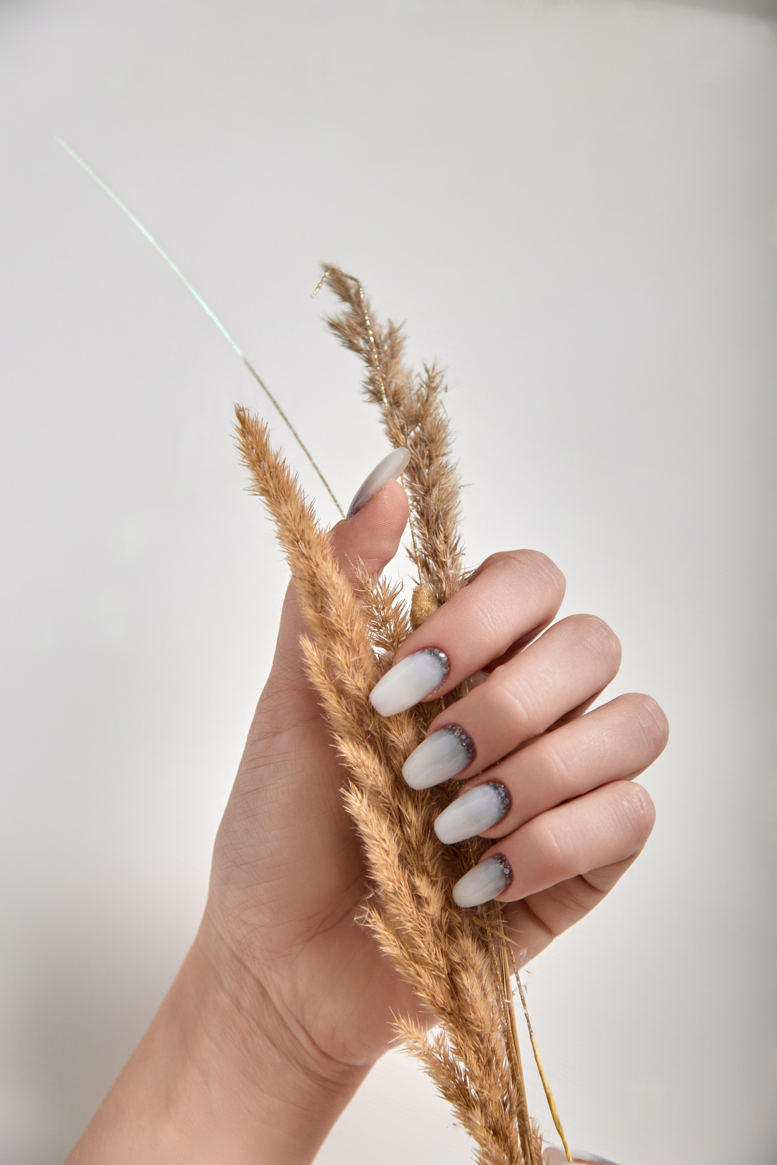 Мария Яковлева — мастер аппаратного маникюра. Фотограф Челябинск — Кирилл Устюжанин