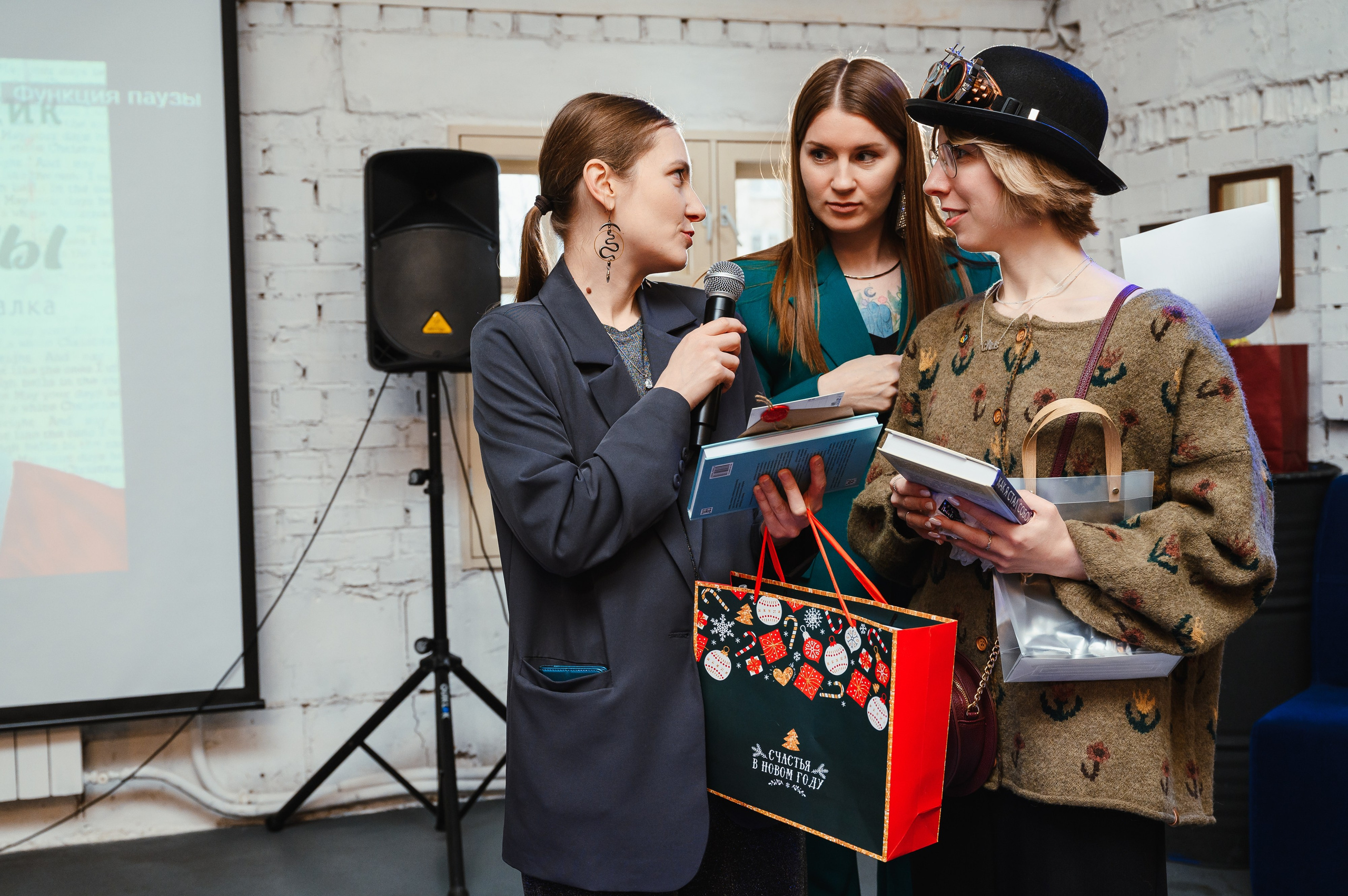 Новый год в клубе «Читалка». Свадебный и просто хороший фотограф в Челябинске