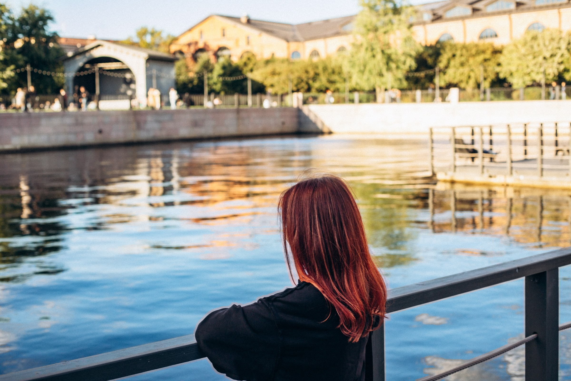 Людмила в сентябре. Фотопрогулка в Петербурге. Индивидуальный и семейный фотограф в Санкт-Петербурге