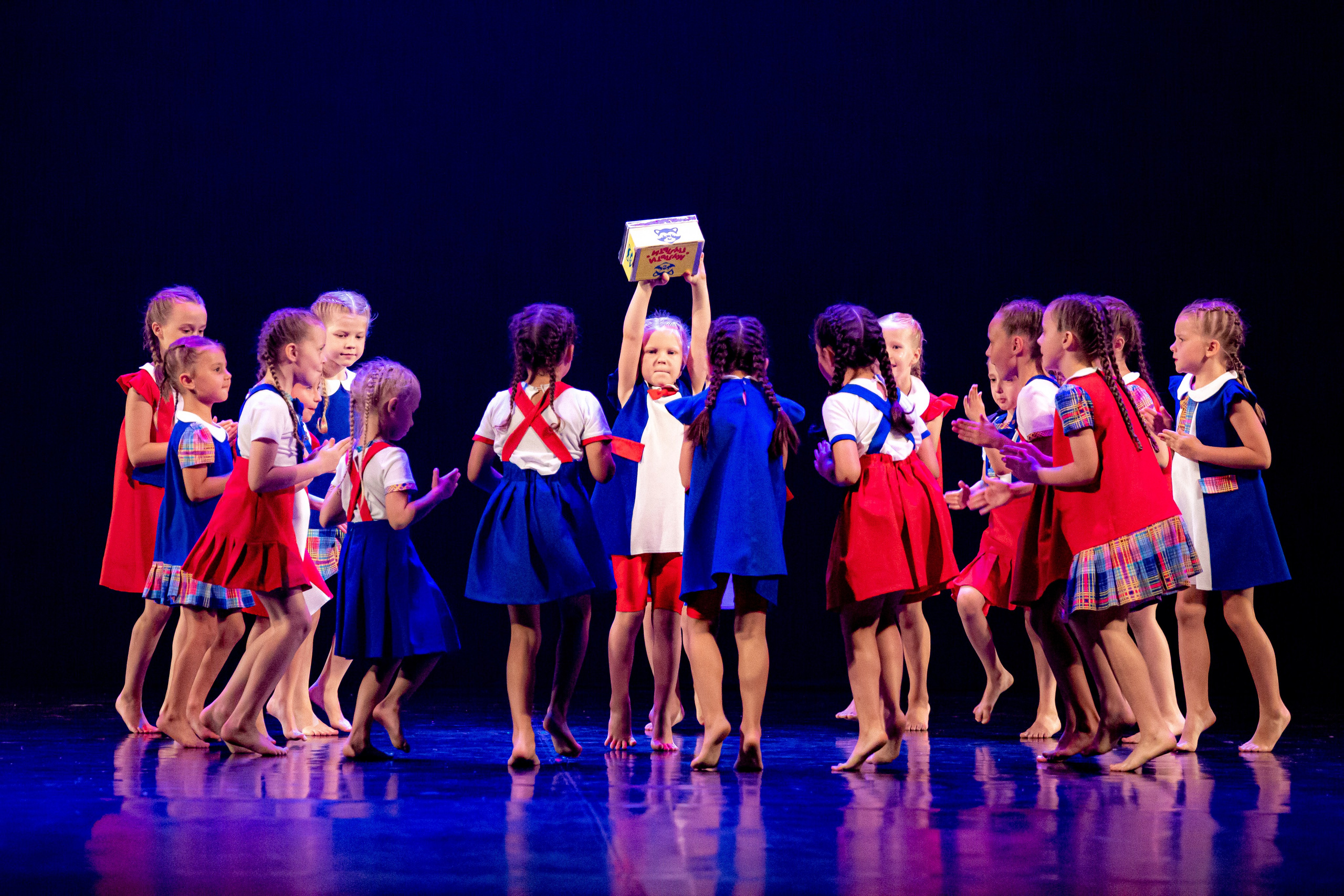 ОТЧЕТНЫЙ КОНЦЕРТ ХОРЕОГРАФИЧЕСКОЙ ШКОЛЫ НИКА. Фотограф в Сочи Юрий Шептаев