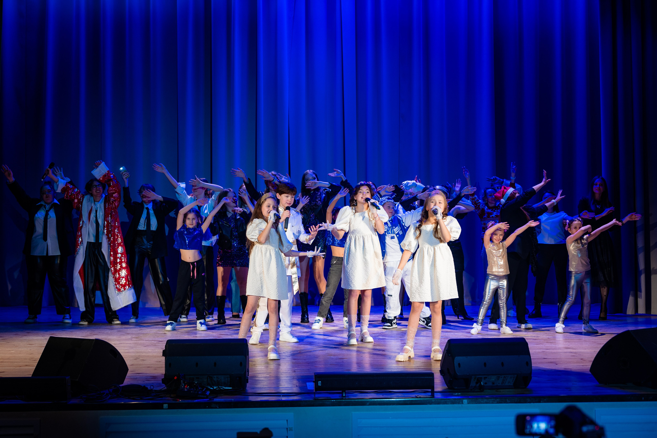 Концерт ДК Буривестник. Фотограф Никита Комаров