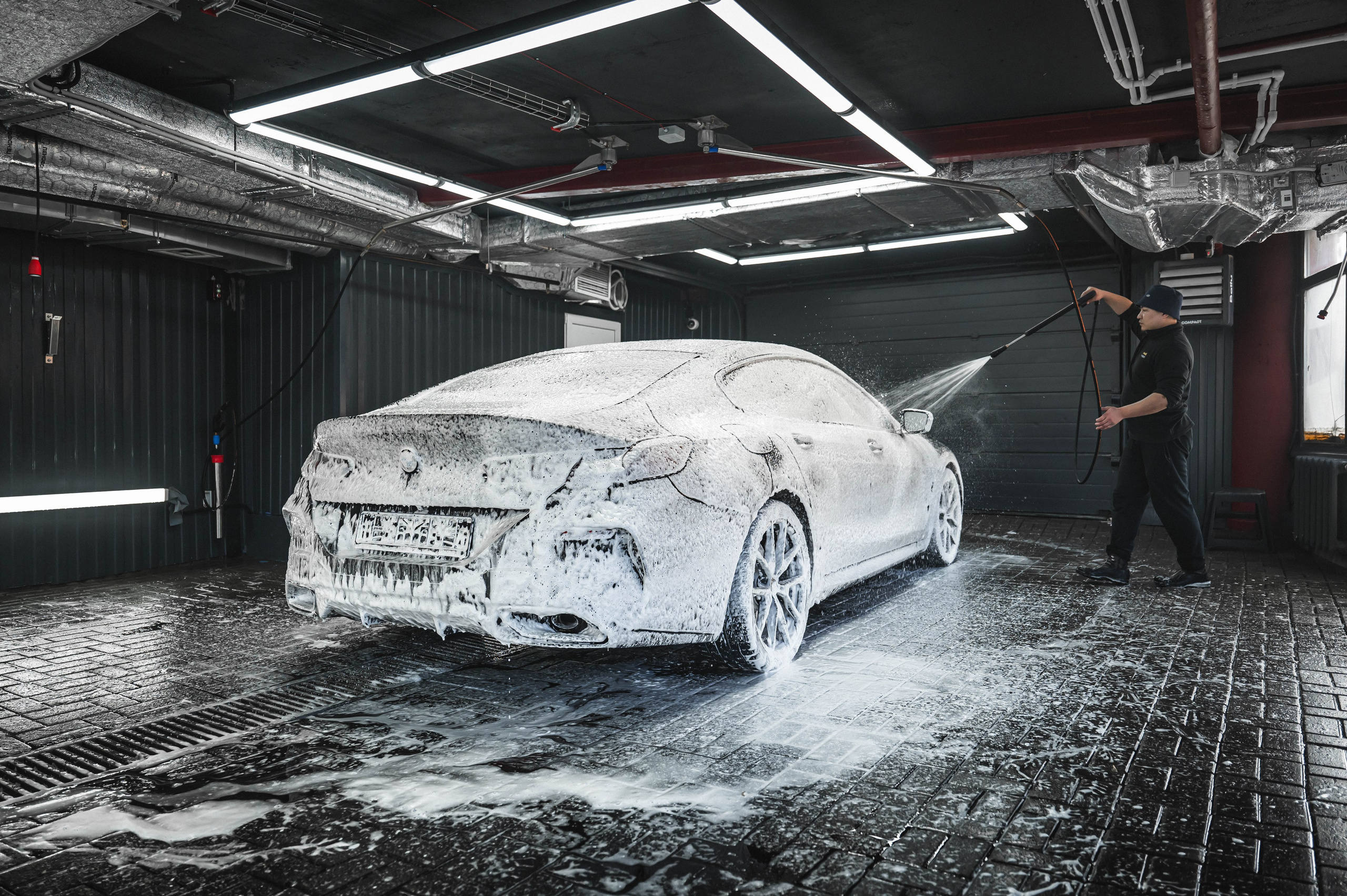 Детейлинг-мойка Meat Wash. Автомобильный фотограф в Москве — Сидоров Дмитрий