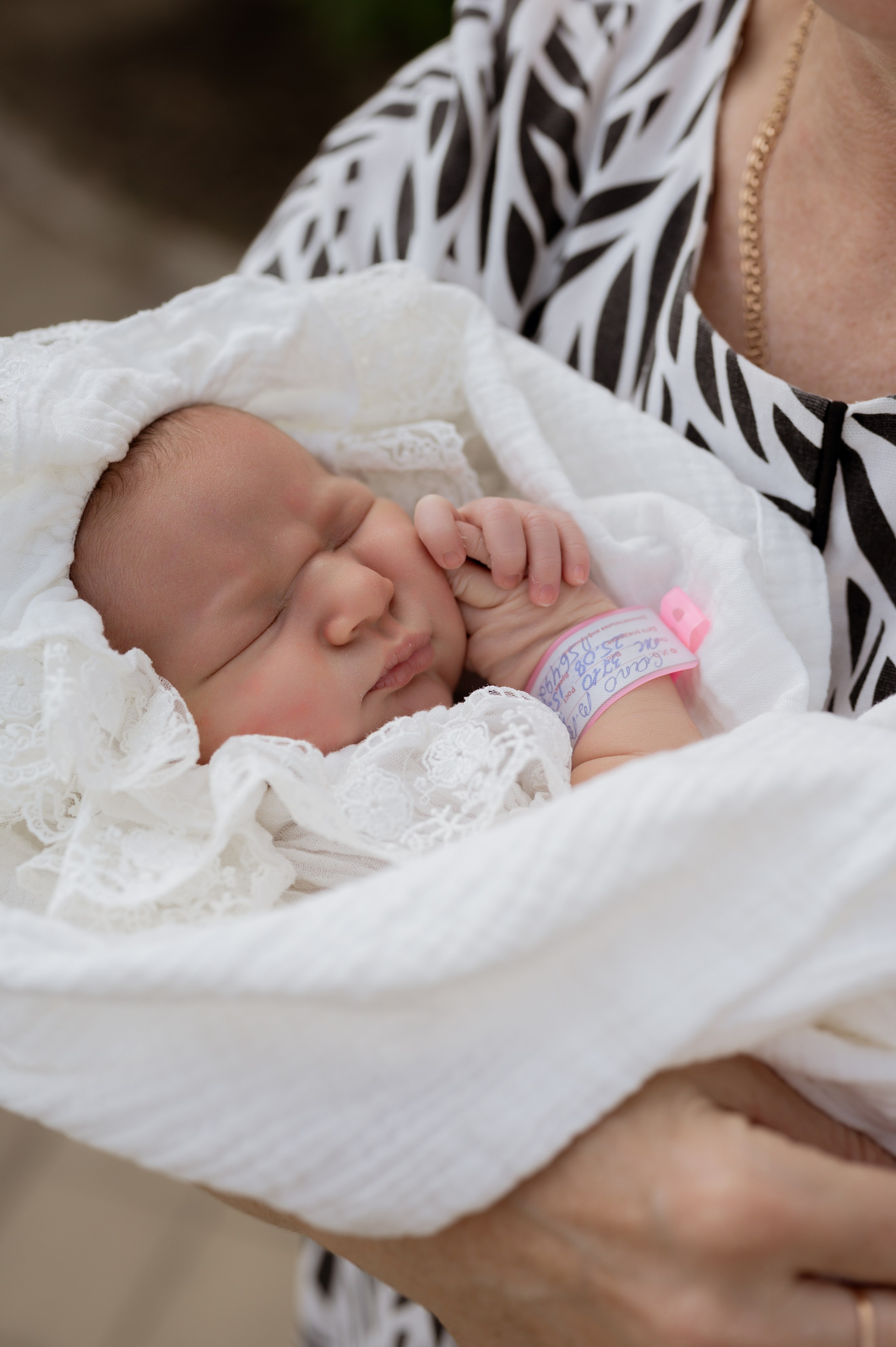 Выписка из роддома. Свадебный и семейный фотограф в Краснодаре Алина Мельник