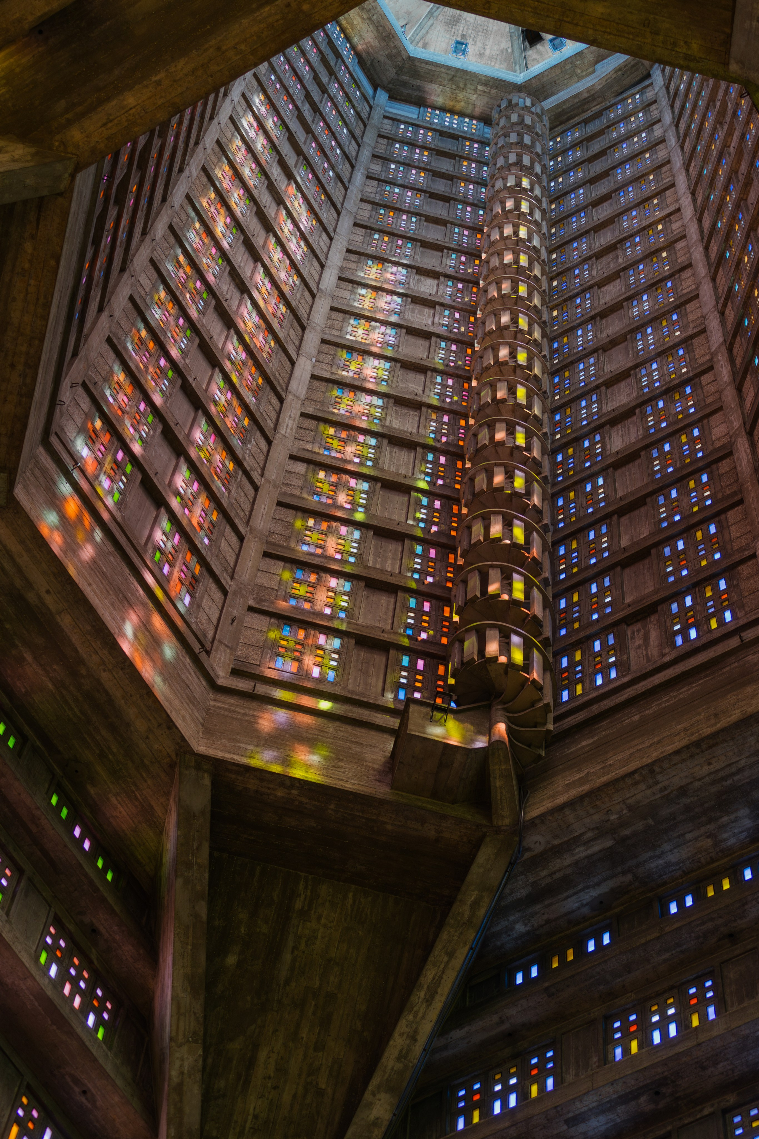 L’église Saint-Joseph du Havre | Le Havre, France. Архитектурный фотограф Кирилл Цыбенко. Работаю в Москве и по всей России