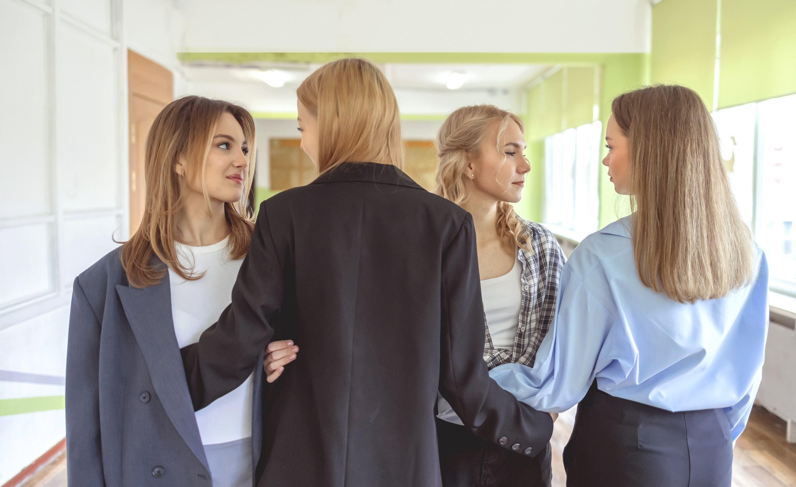 11 класс. Семейный фотограф и видеограф Попова Юлия