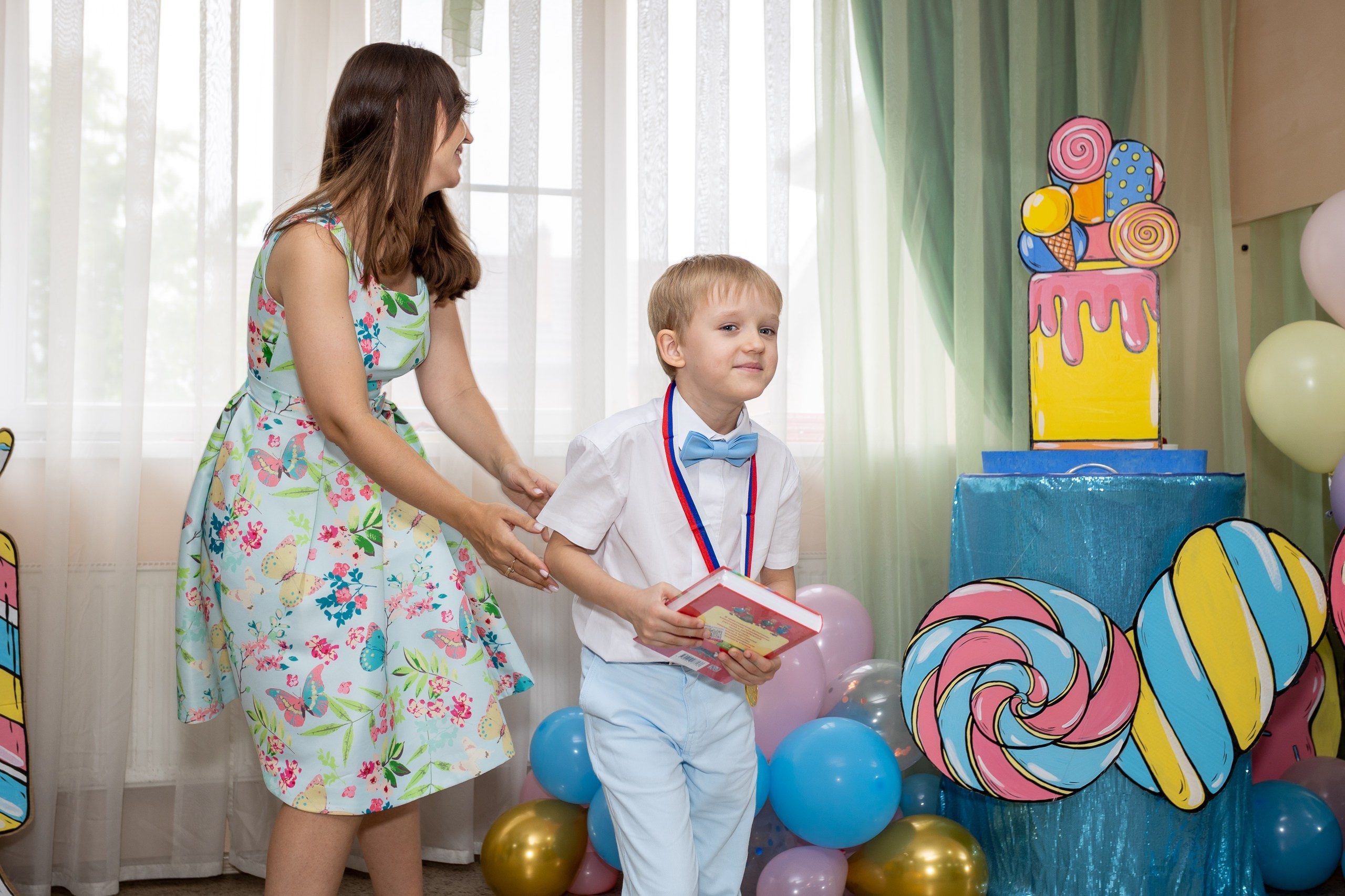 Выпускной Детский сад, 2 часа, 8000. Выпускные альбомы Майкоп, Краснодар Елена Золотарева