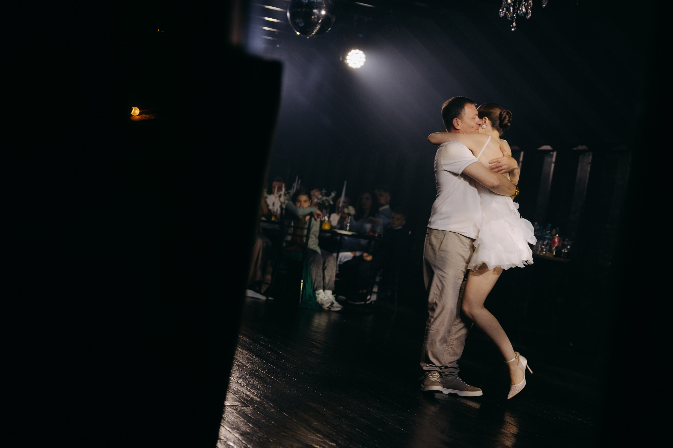 Ирина и Алексей | банкет Forest Dew. Свадебный фотограф Москва Анастасия Храмова