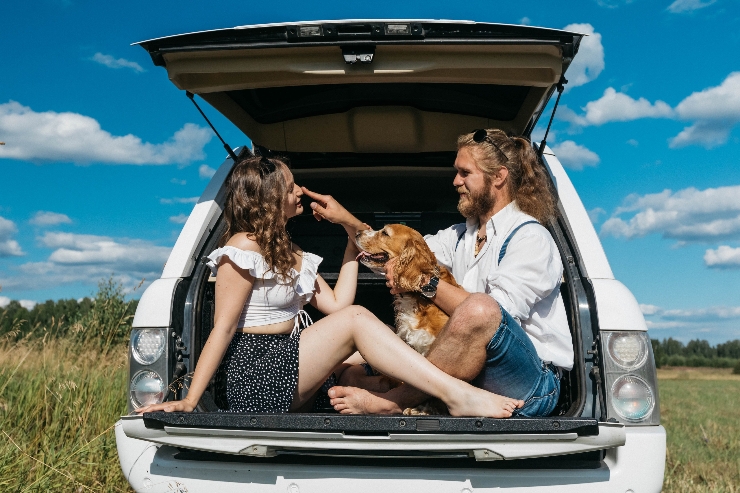 Кристина Владимир и Рада. Главная