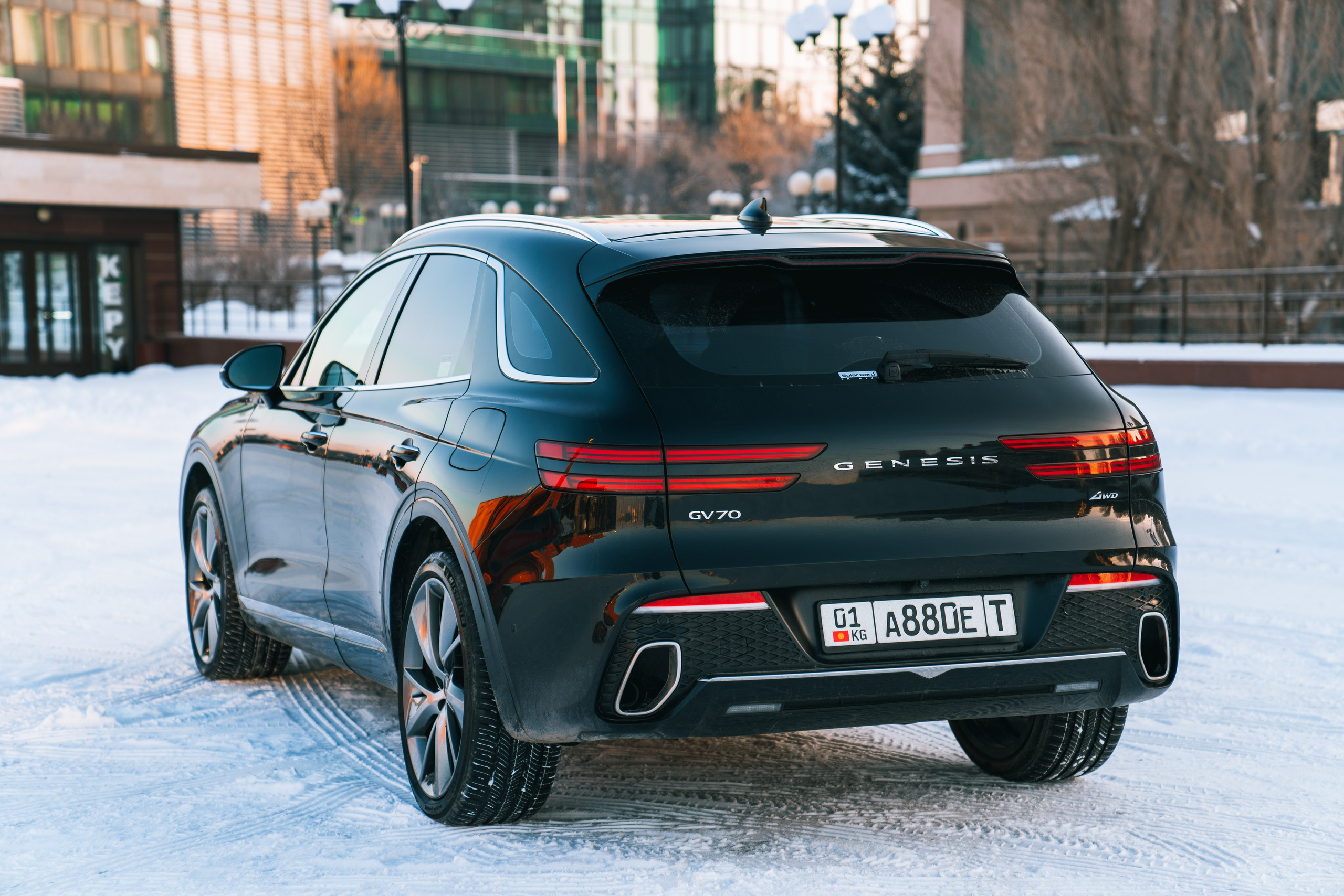 Genesis GV70. Идеальные портреты для соцсетей — Фотограф Ленар