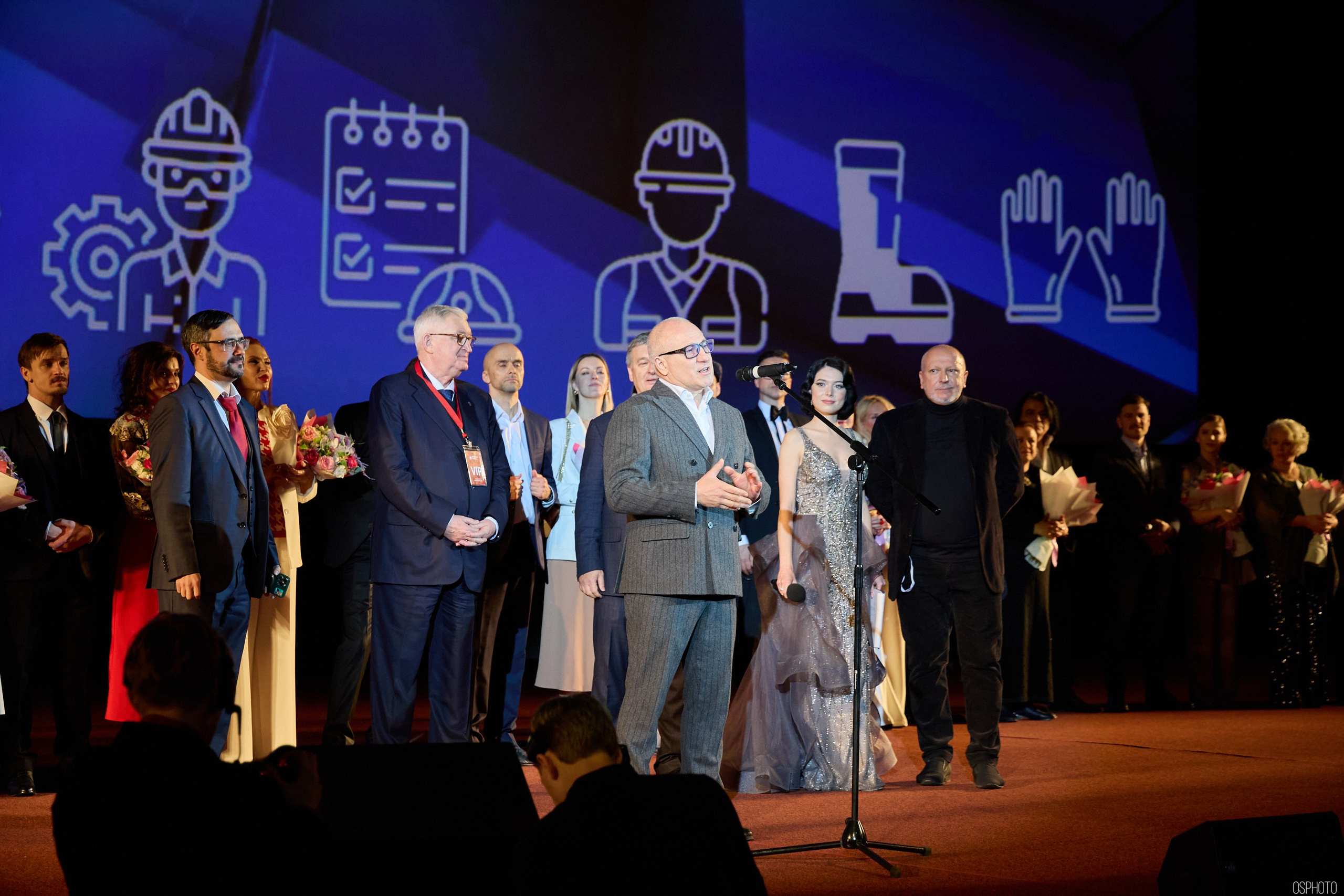 Кинофестиваль фильмов об охране труда | Кинотеатр «Октябрь». OSPhoto