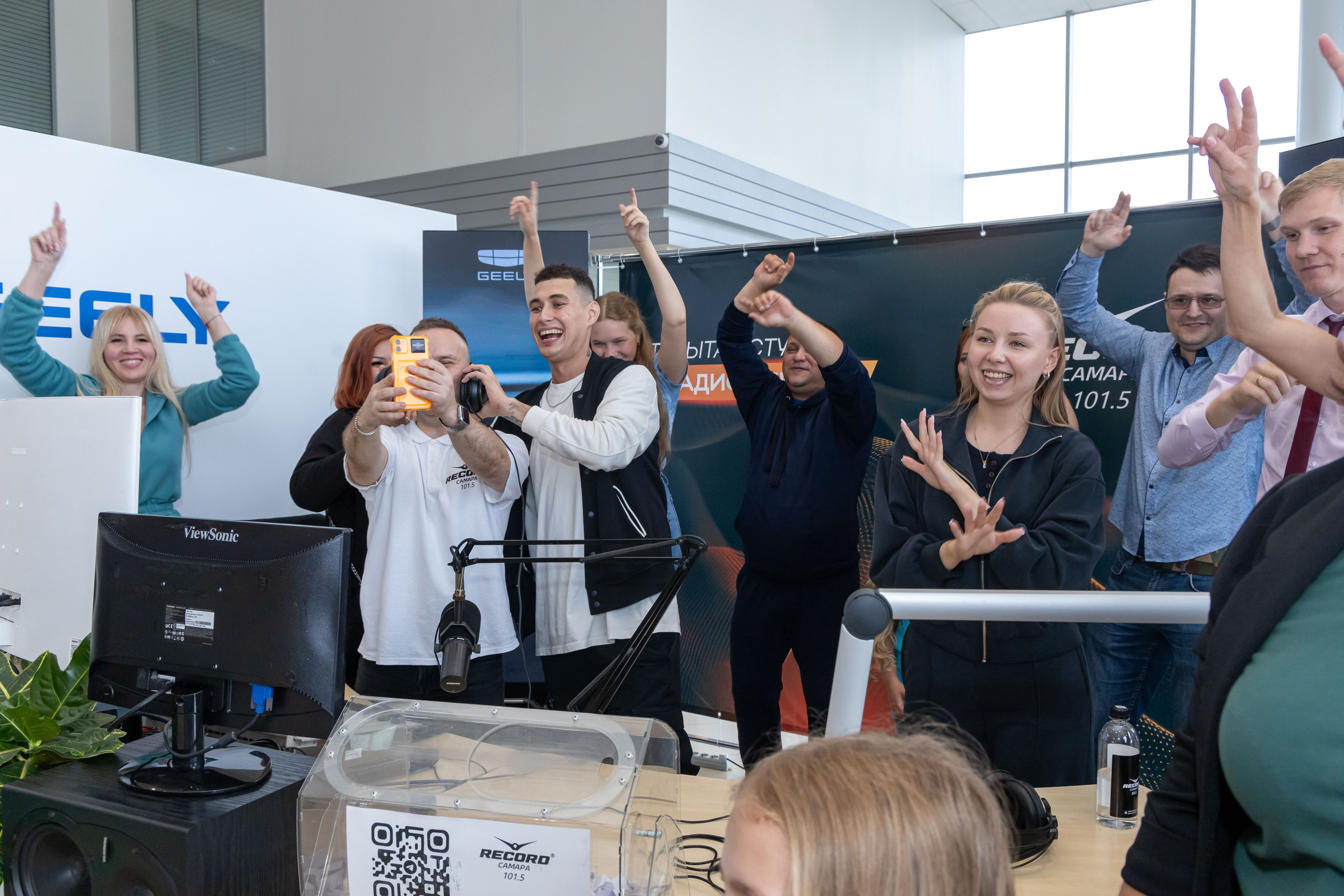 Выбери радио. Измайлова Ольга. Фотограф в Самаре. Репортаж, бизнес, индивидуальные съёмки