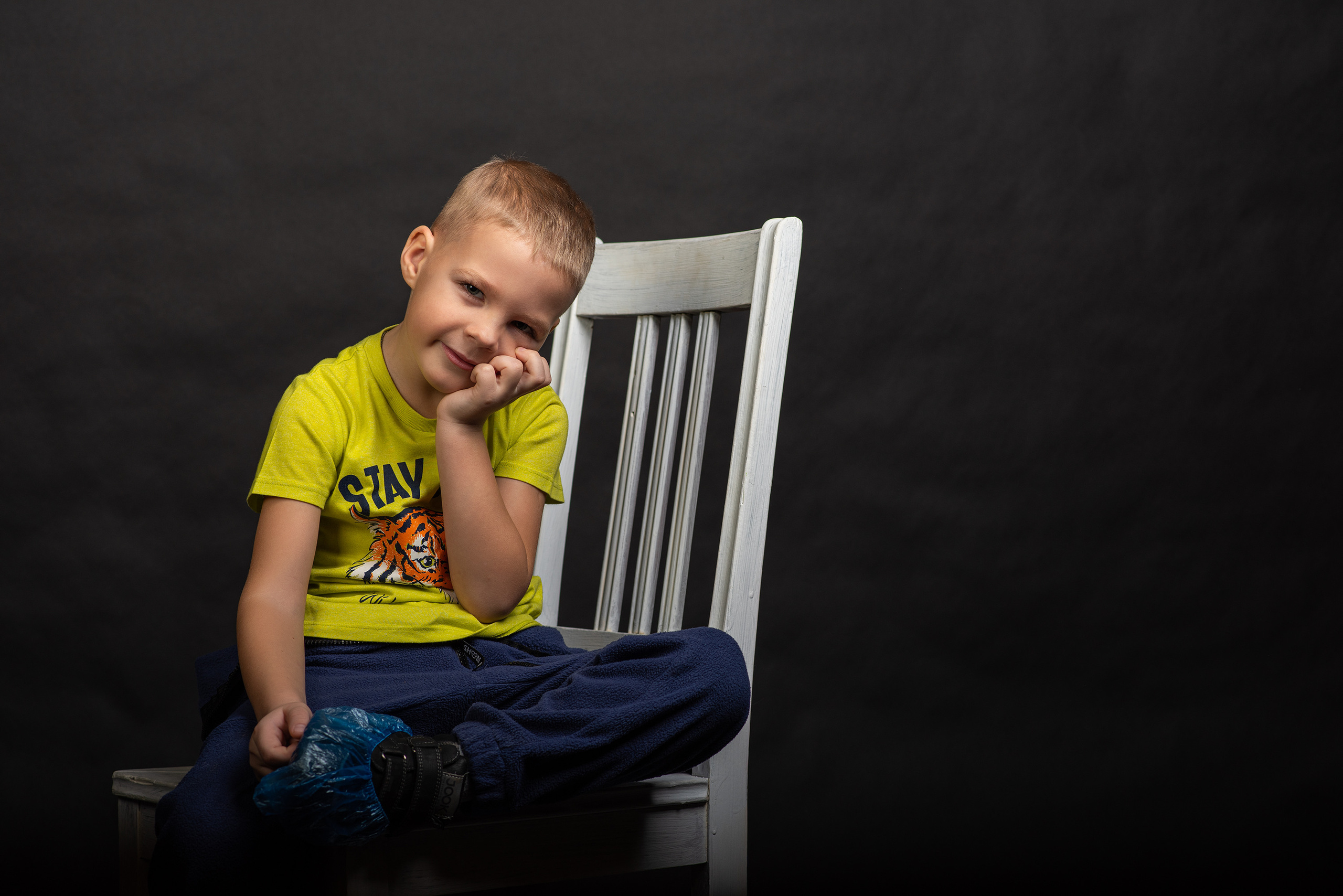 ПОРТРЕТНЫЙ СЕМЕЙНЫЙ РЕКЛАМНЫЙ ФОТОГРАФ. НОВАЯ МОСКВА. ЮРИЙ ПЕТРОВ