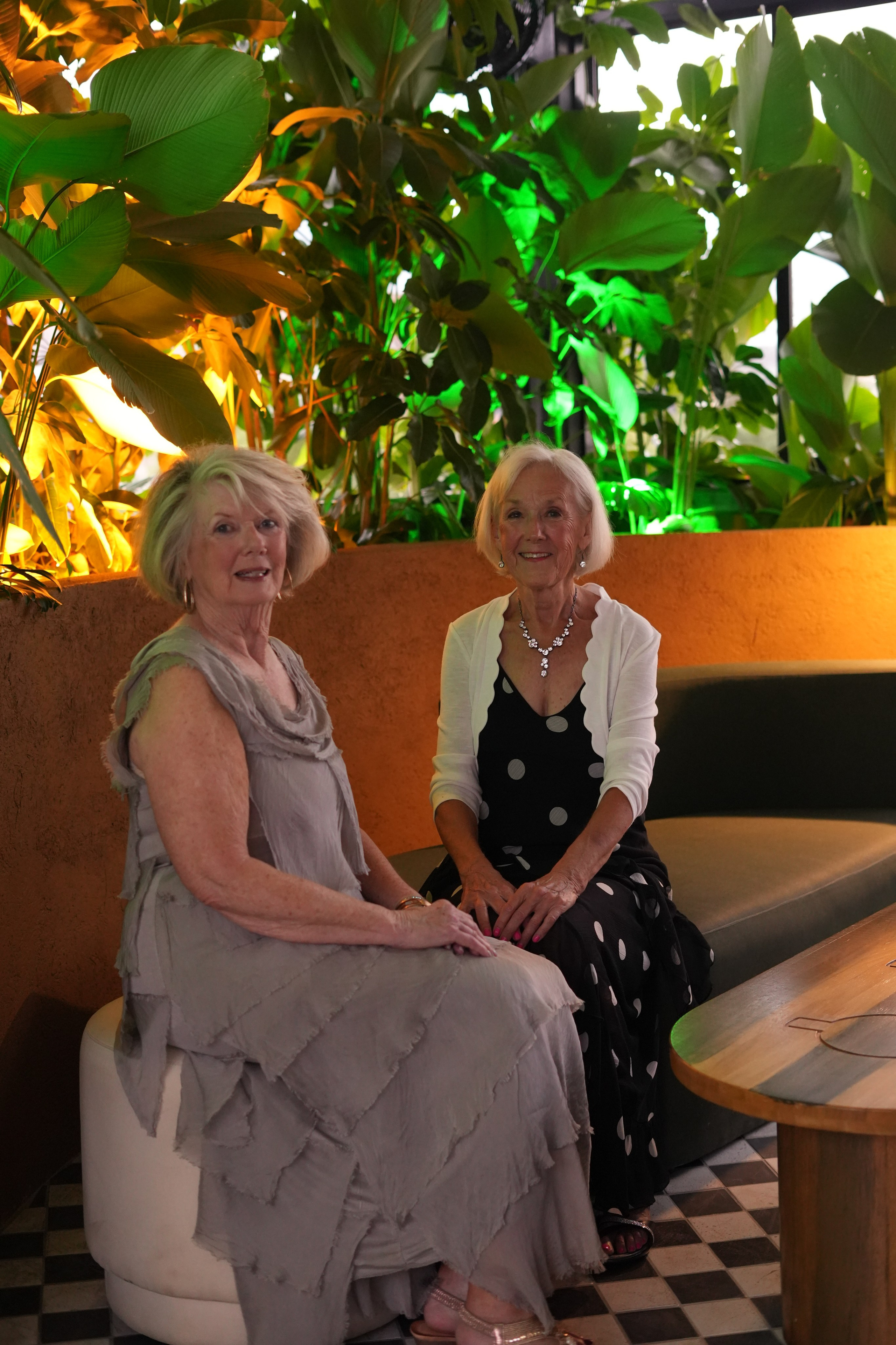 Olivia and Zack / 1 wedding day. Wedding Photographer in Barcelona and Medellin