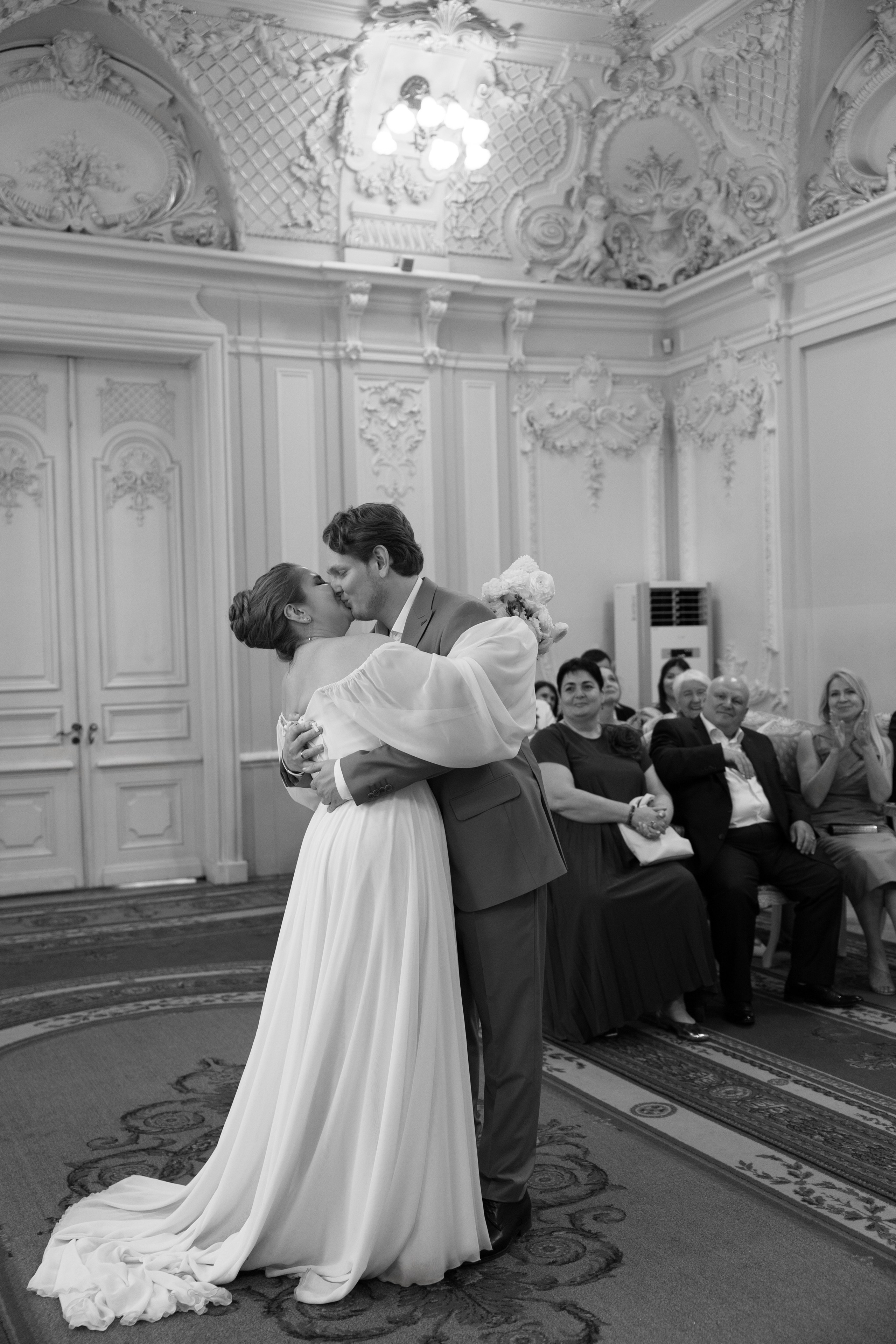 Михаил и Виктория. Свадебный фотограф в Санкт — Петербурге и Ленинградской о