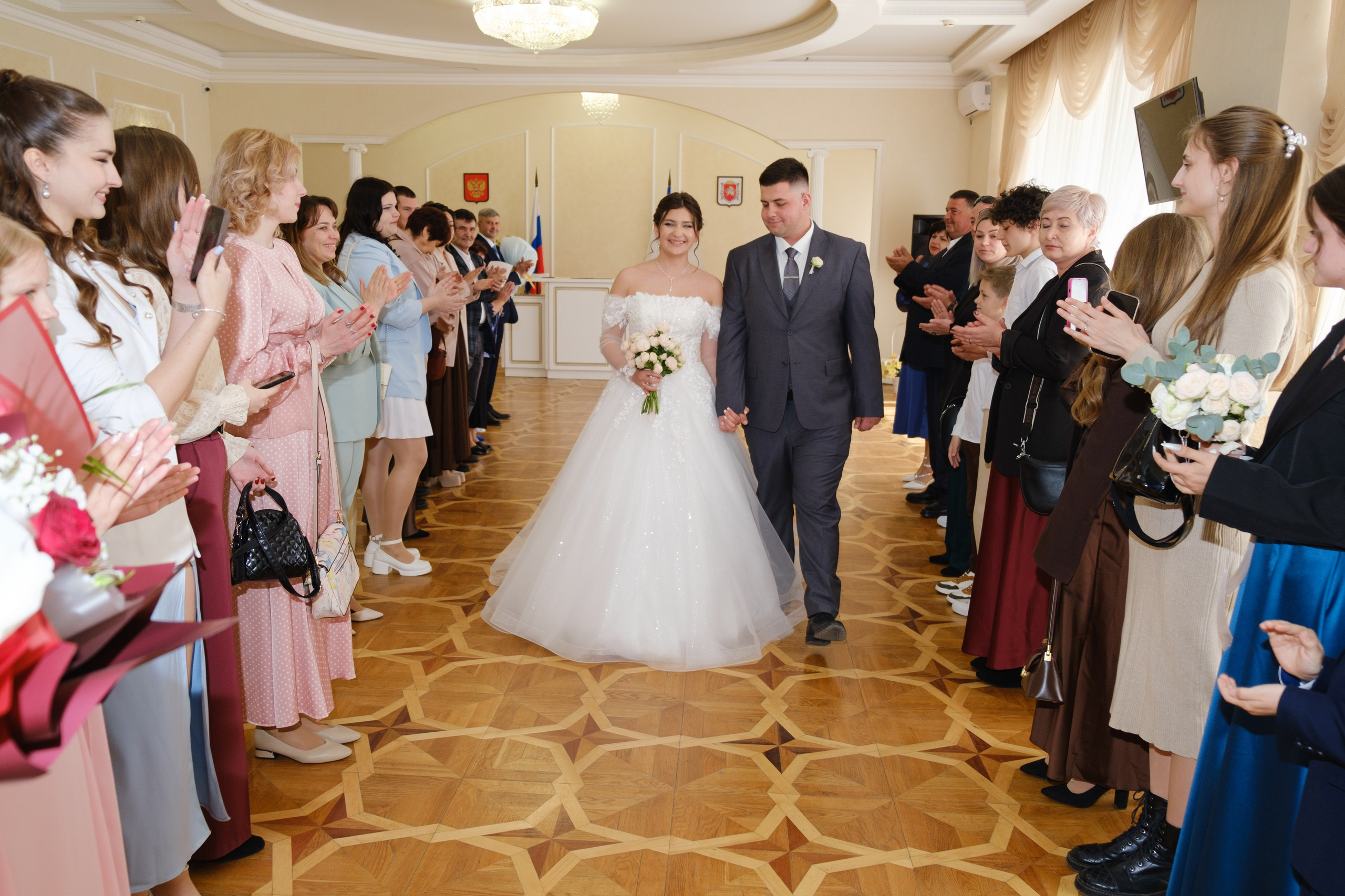 А и Т Симферополь. Свадебный фотограф и видеограф в Крыму! Ваш день будет незабываемым!