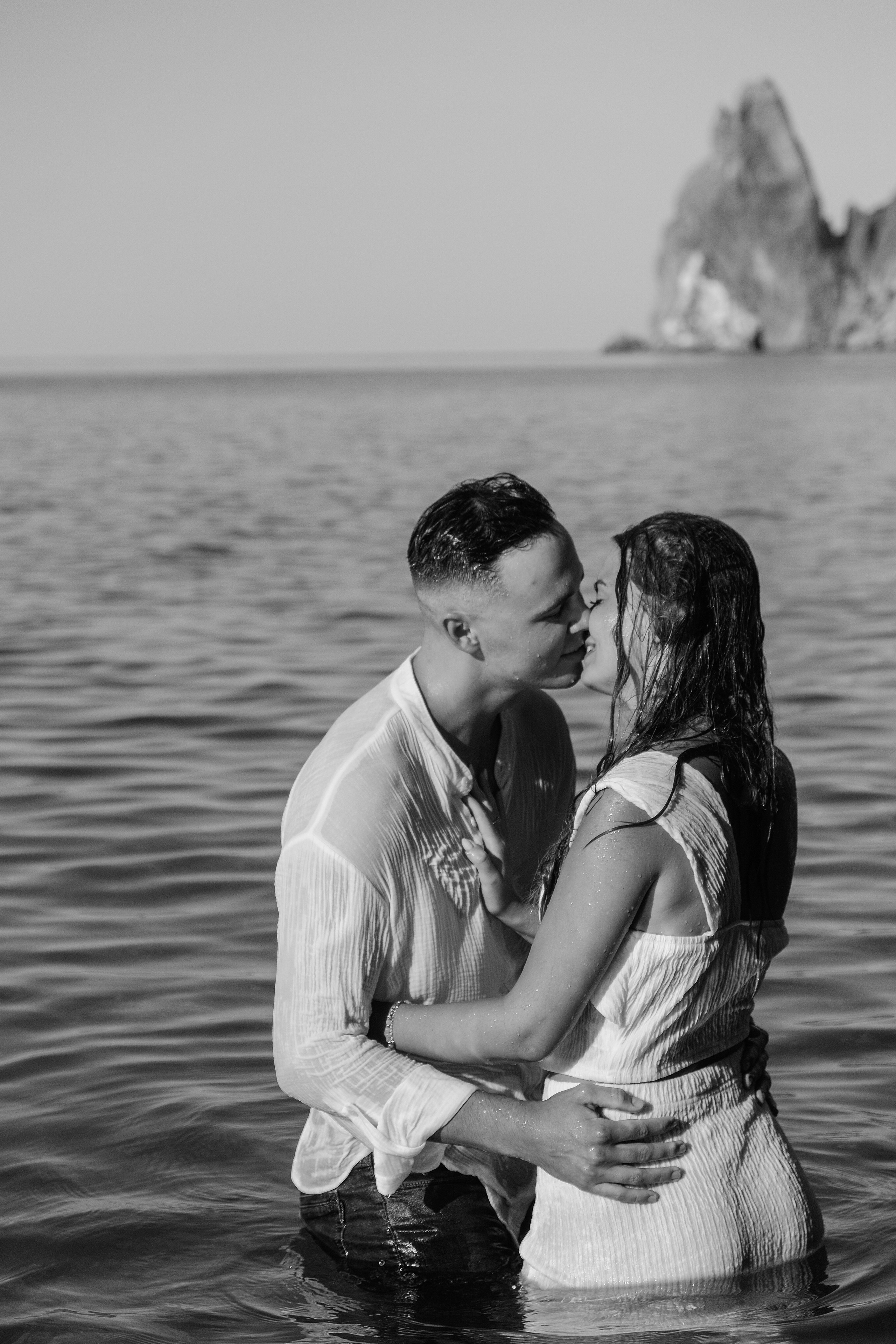 Д и К Яшмовый пляж. Свадебный фотограф и видеограф в Крыму! Ваш день будет незабываемым!