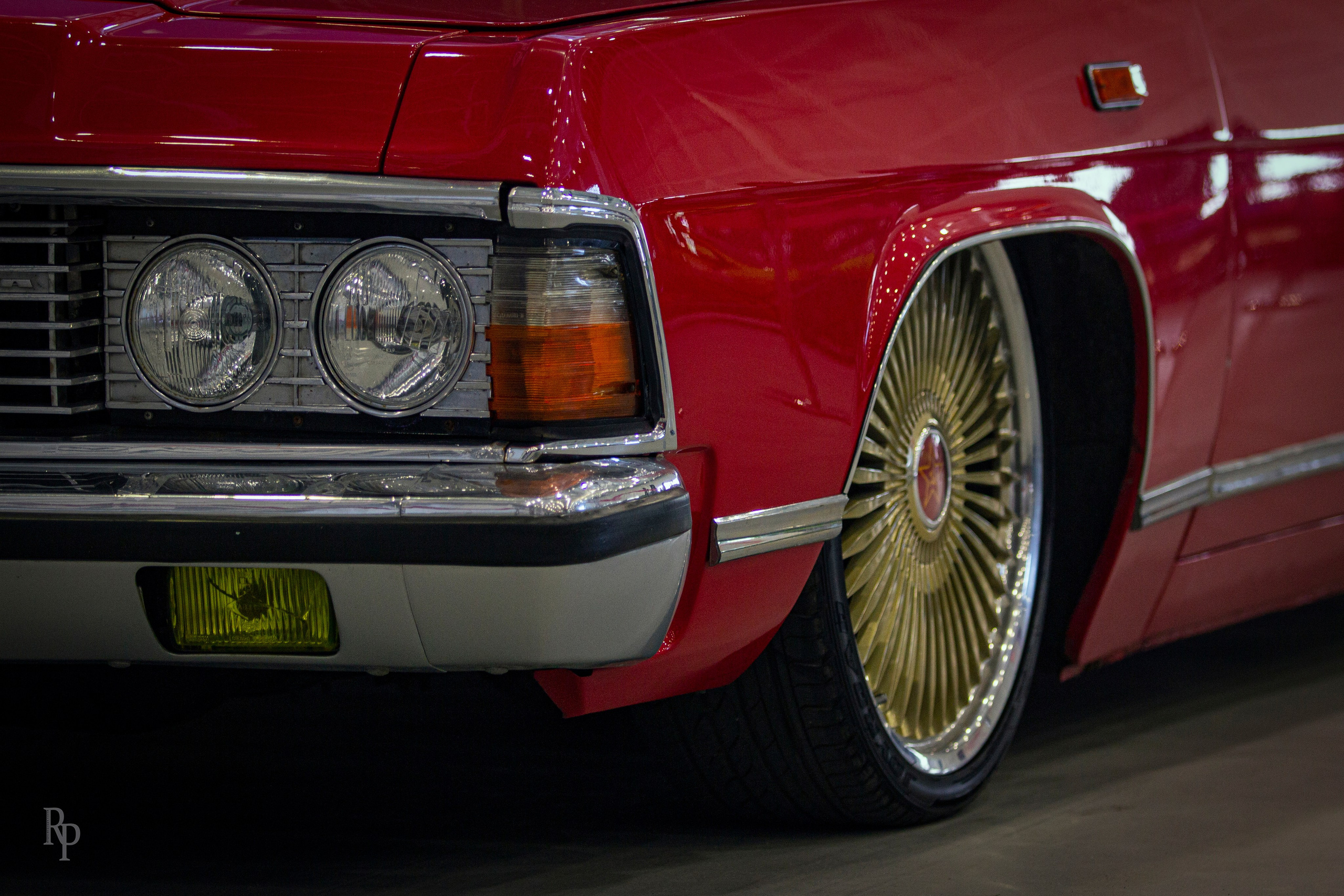 AUTO TUNING SHOW. Rusty Photographer