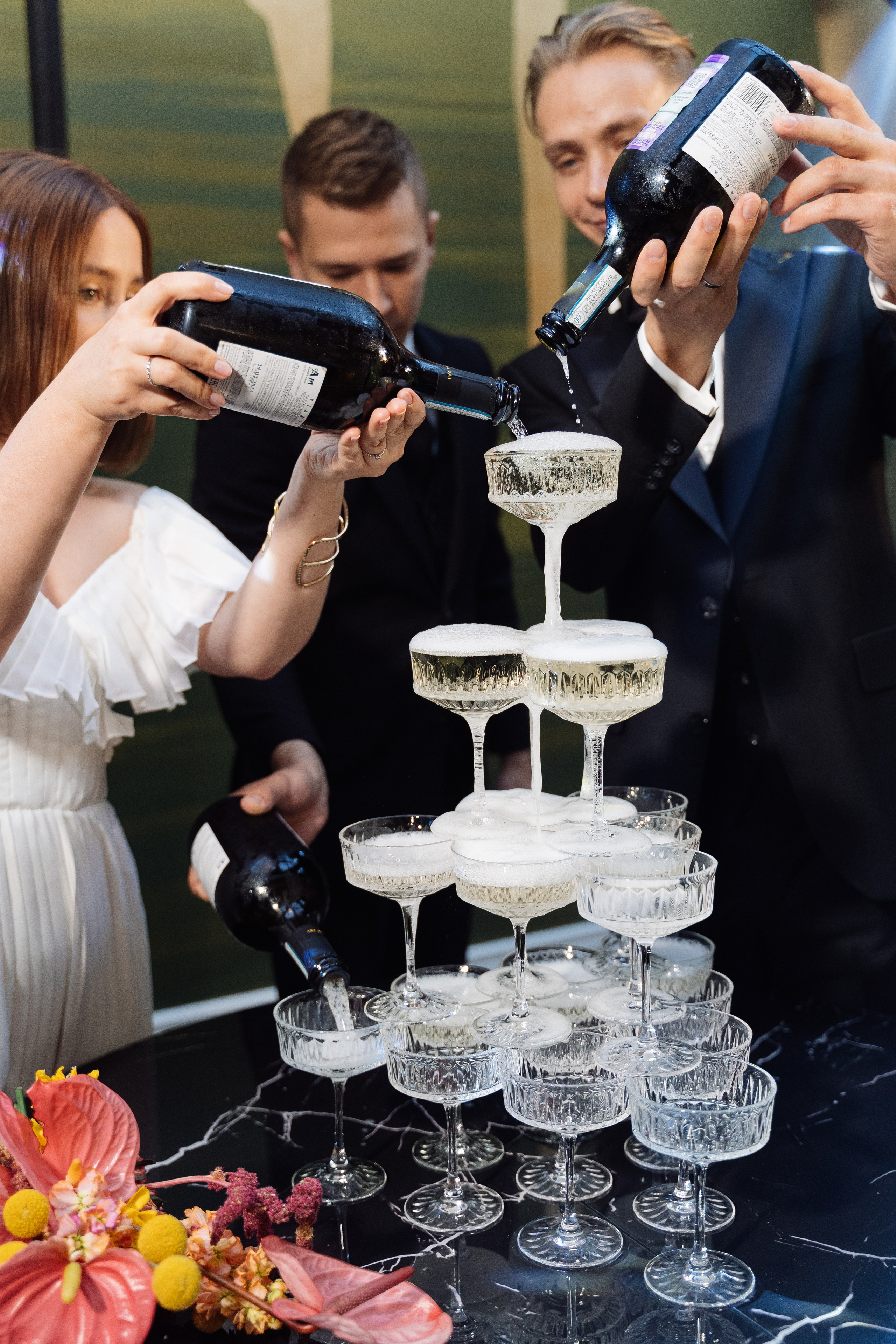 Свадьба на крыше Петербурга. Свадебный фотограф организатор в Санкт-Петербурге Ассоль Опарина