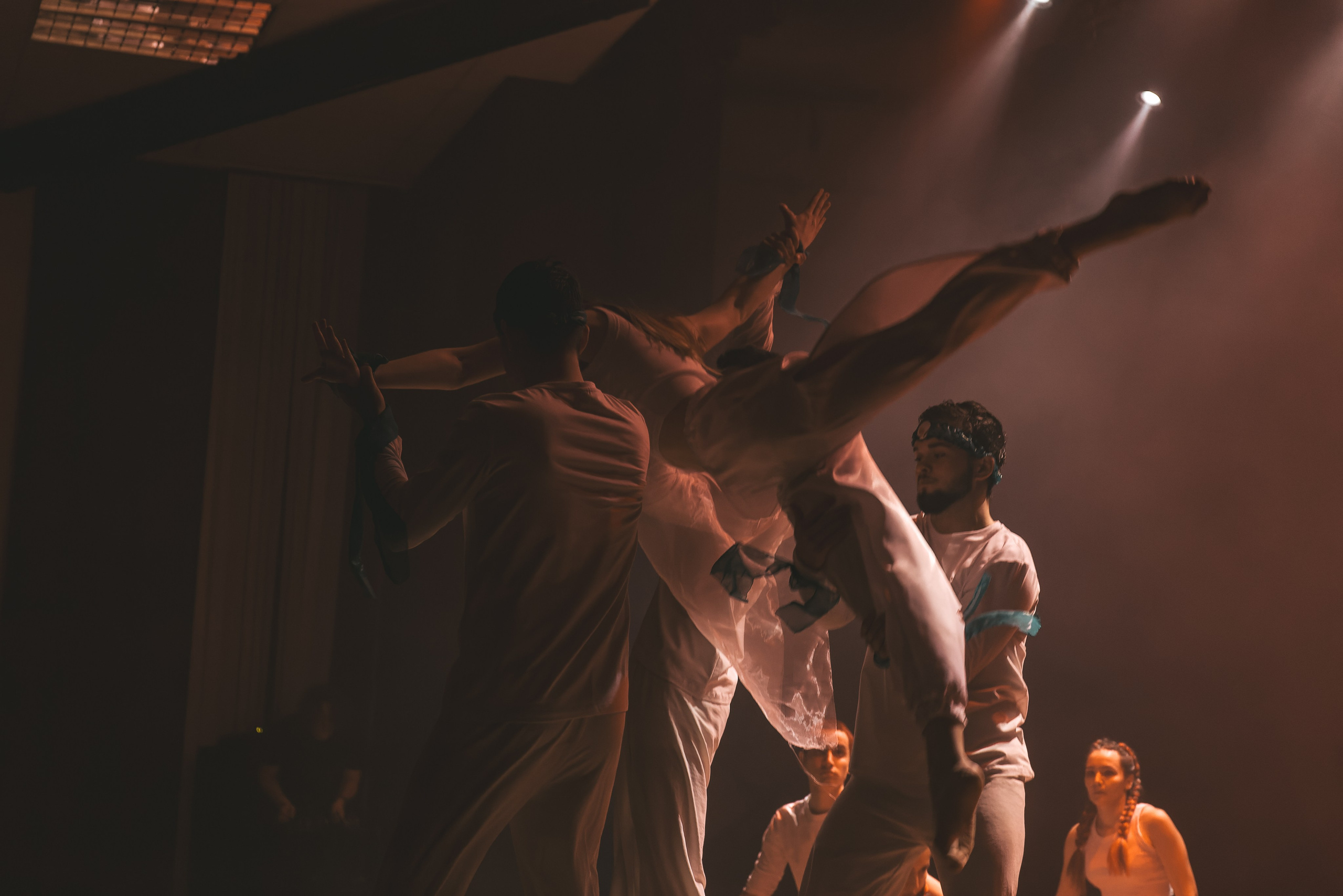 СмолГУ — Зеленое Яблоко — 2023. Танец. KiPPER Gallery — Фотограф