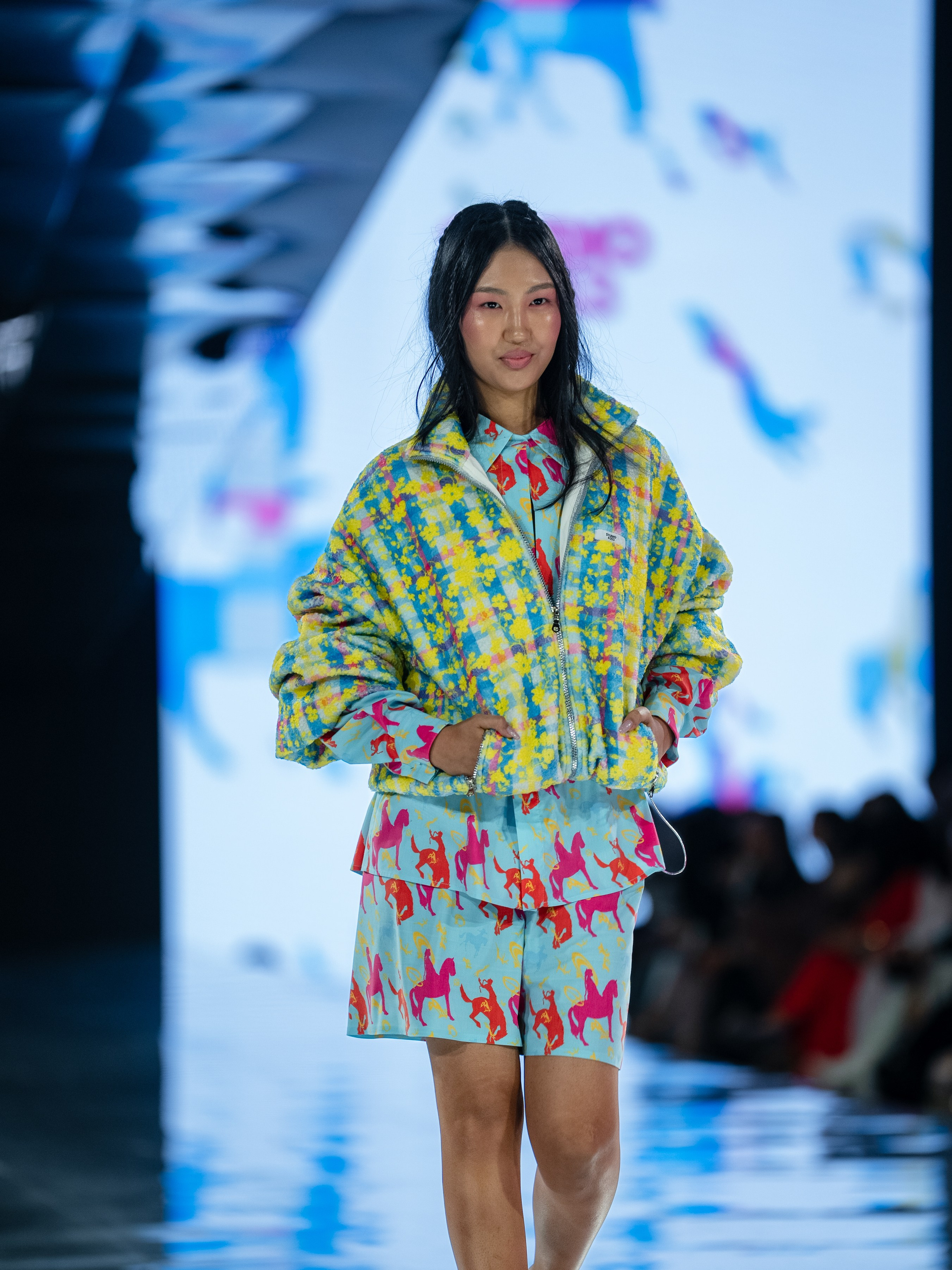 Visa Fashion Week Studio 4353. Сайт Алматинского НЮ АРТ, будуар и фэшн фотографа Дениса Карпенко