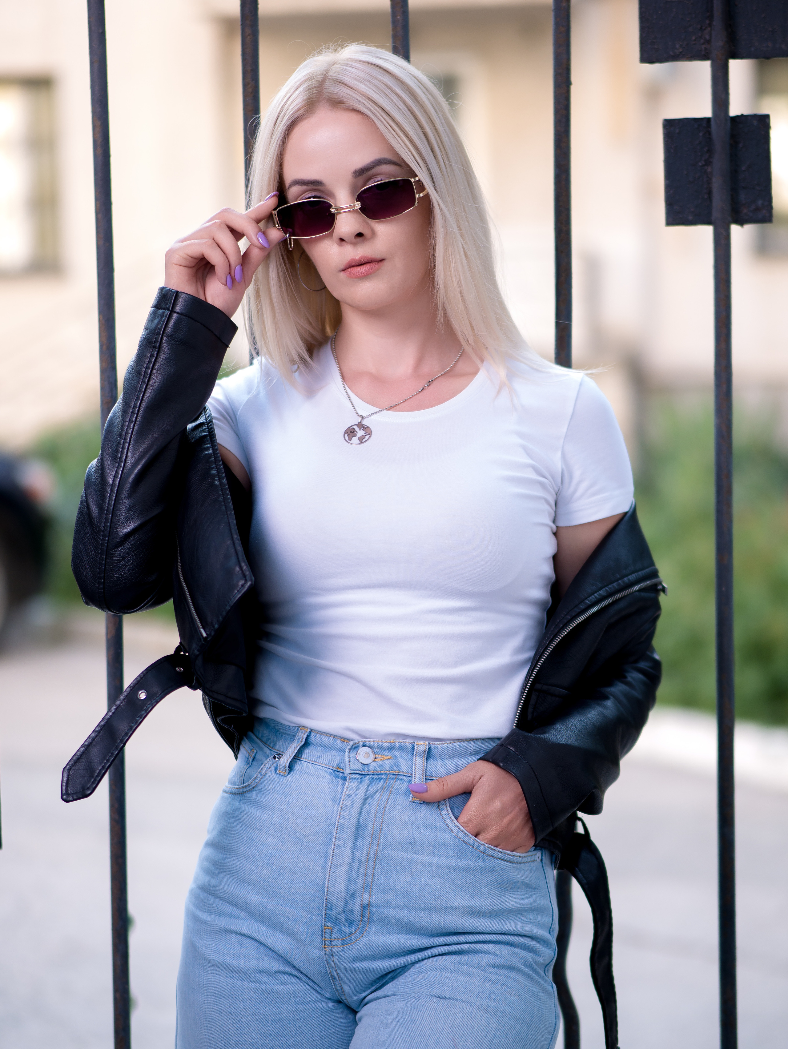 Nika — street photo. Сайт фотограф в Керчи Кислый Юрий