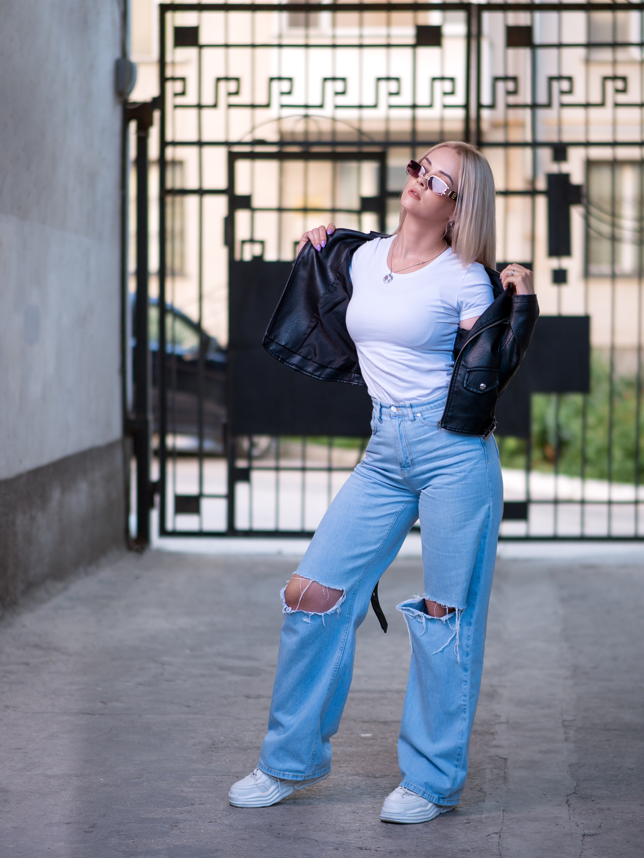 Nika — street photo. Сайт фотограф в Керчи Кислый Юрий