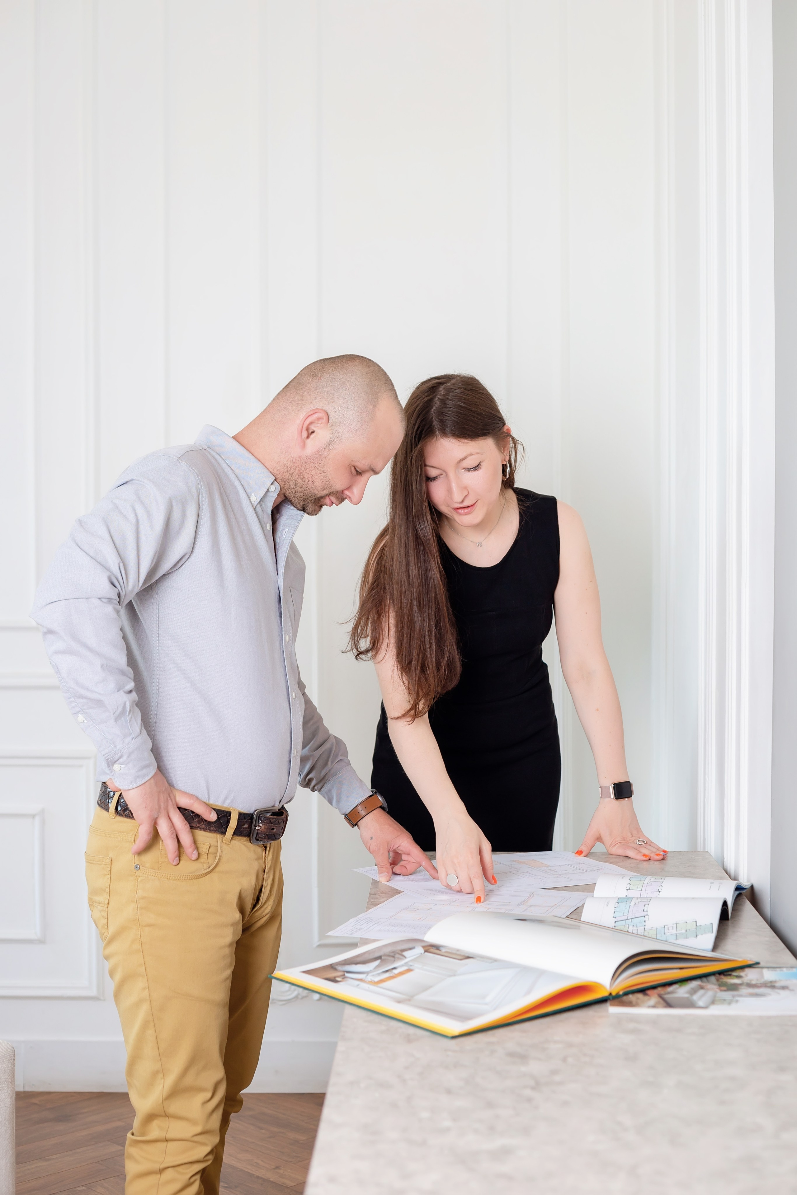 Фотосессия для дизайнера интерьера в СПБ, визуал для соцсетей и сайта. Портретные фотосессии, контент-съемки, репортаж