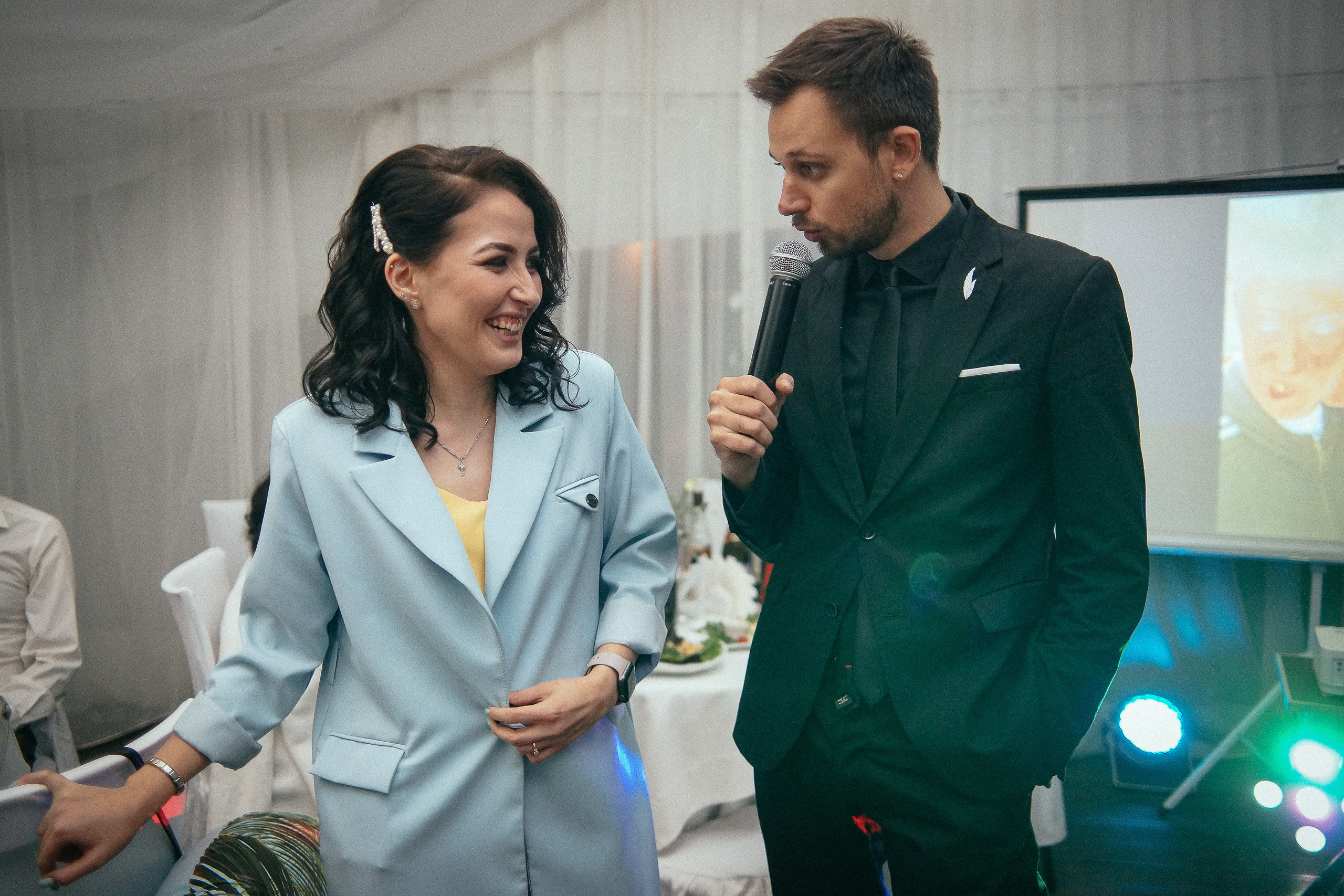 Свадьба в Бердске. Свадебный фотограф Бердск. Съемка прогулки, выездной регистрации и банкета в Crona Spa Hotel.