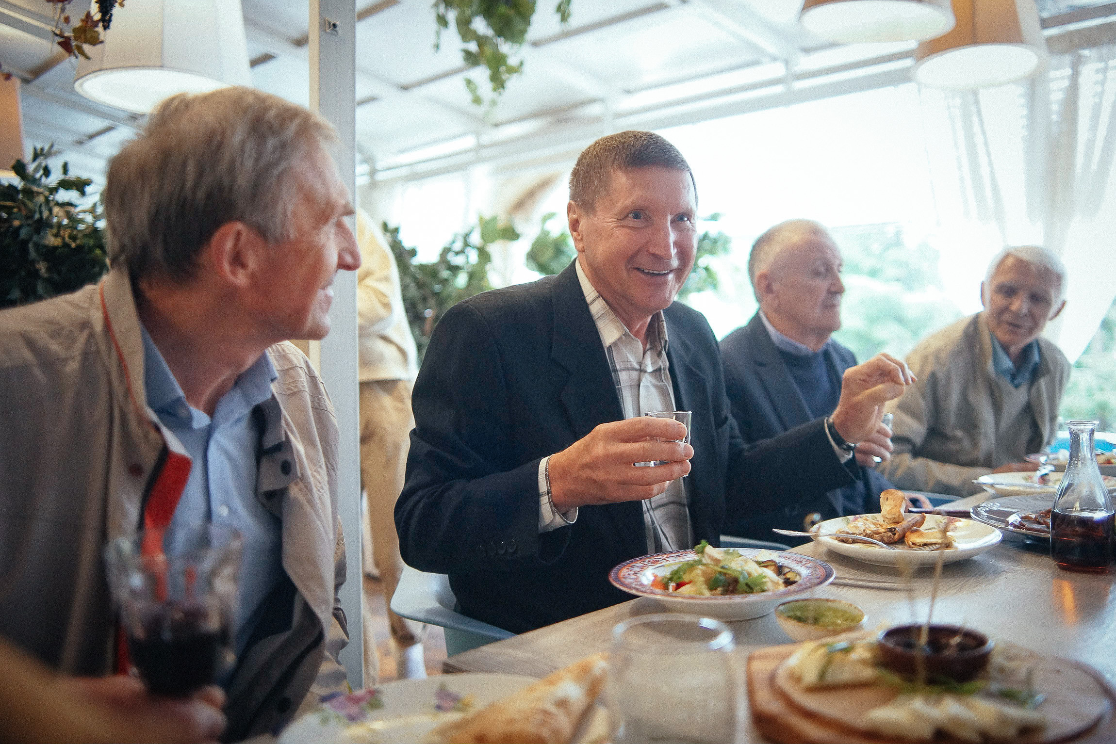 Встреча выпускников. Репортажный фотограф в Новосибирске. Алексей Гриценко