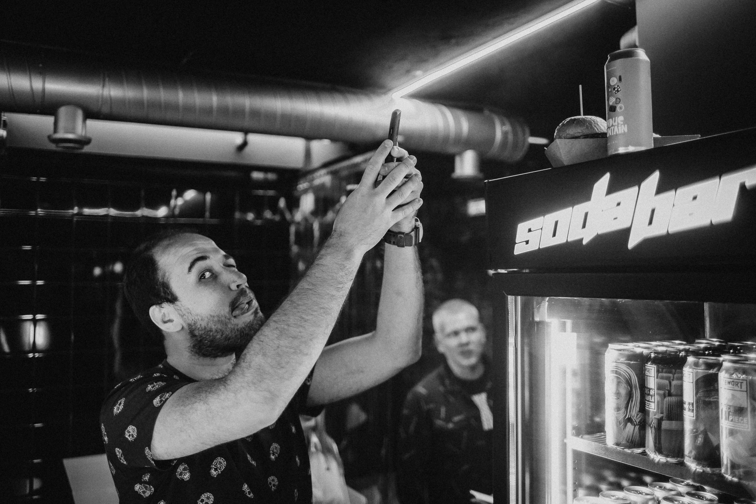 Открытие бара. Репортажный фотограф в Новосибирске. Алексей Гриценко