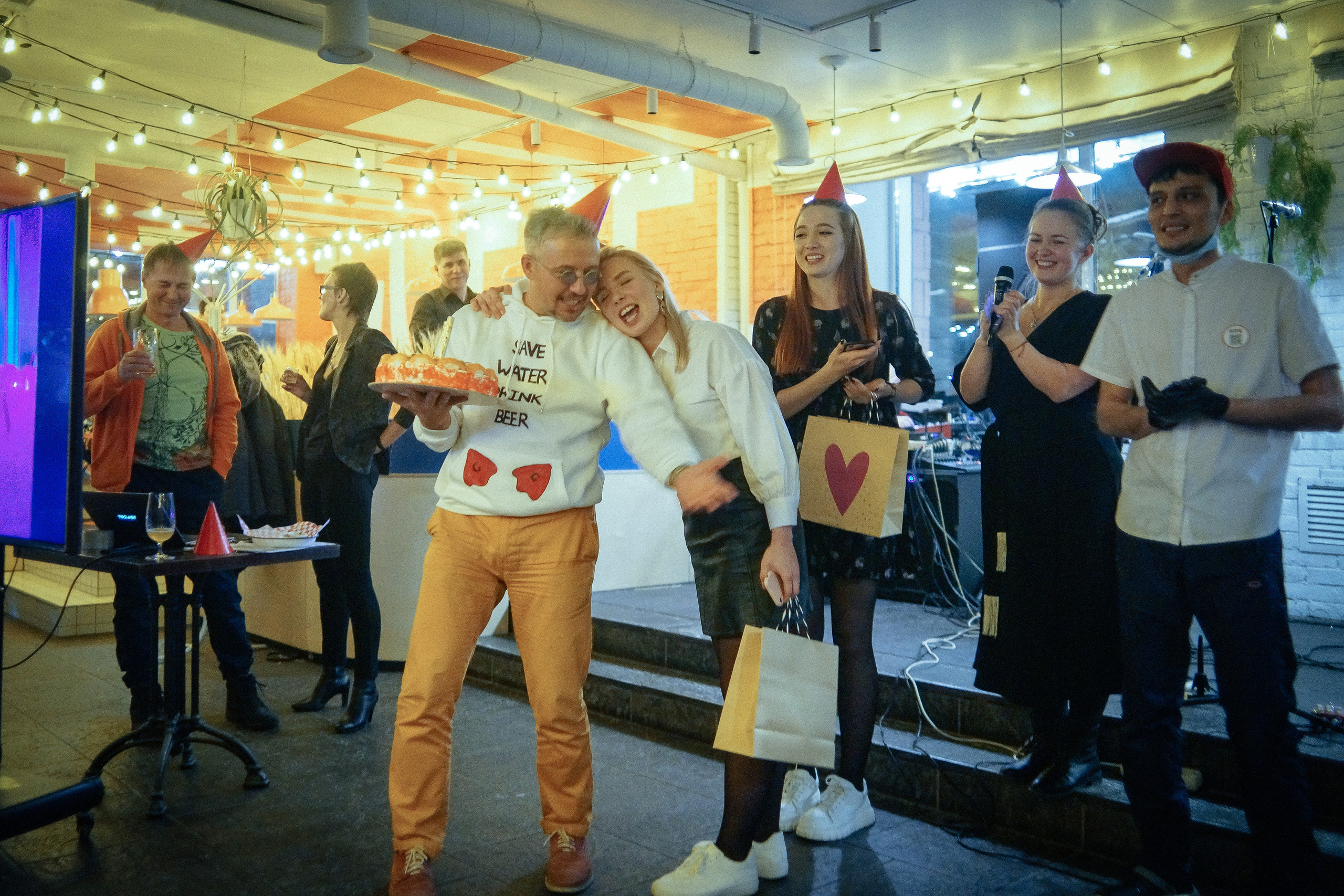 День рождения. Репортажный фотограф в Новосибирске. Алексей Гриценко