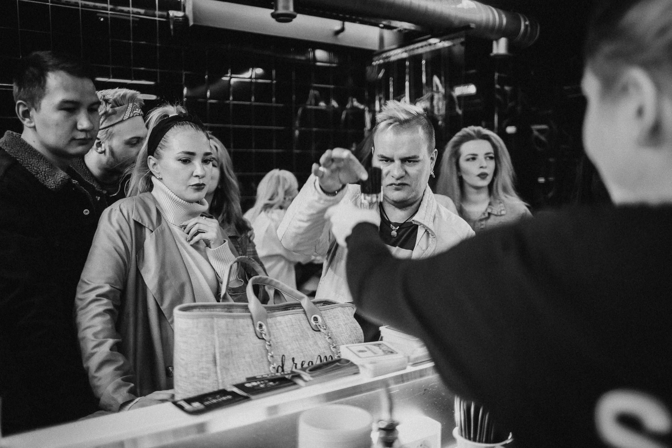 Открытие бара. Репортажный фотограф в Новосибирске. Алексей Гриценко