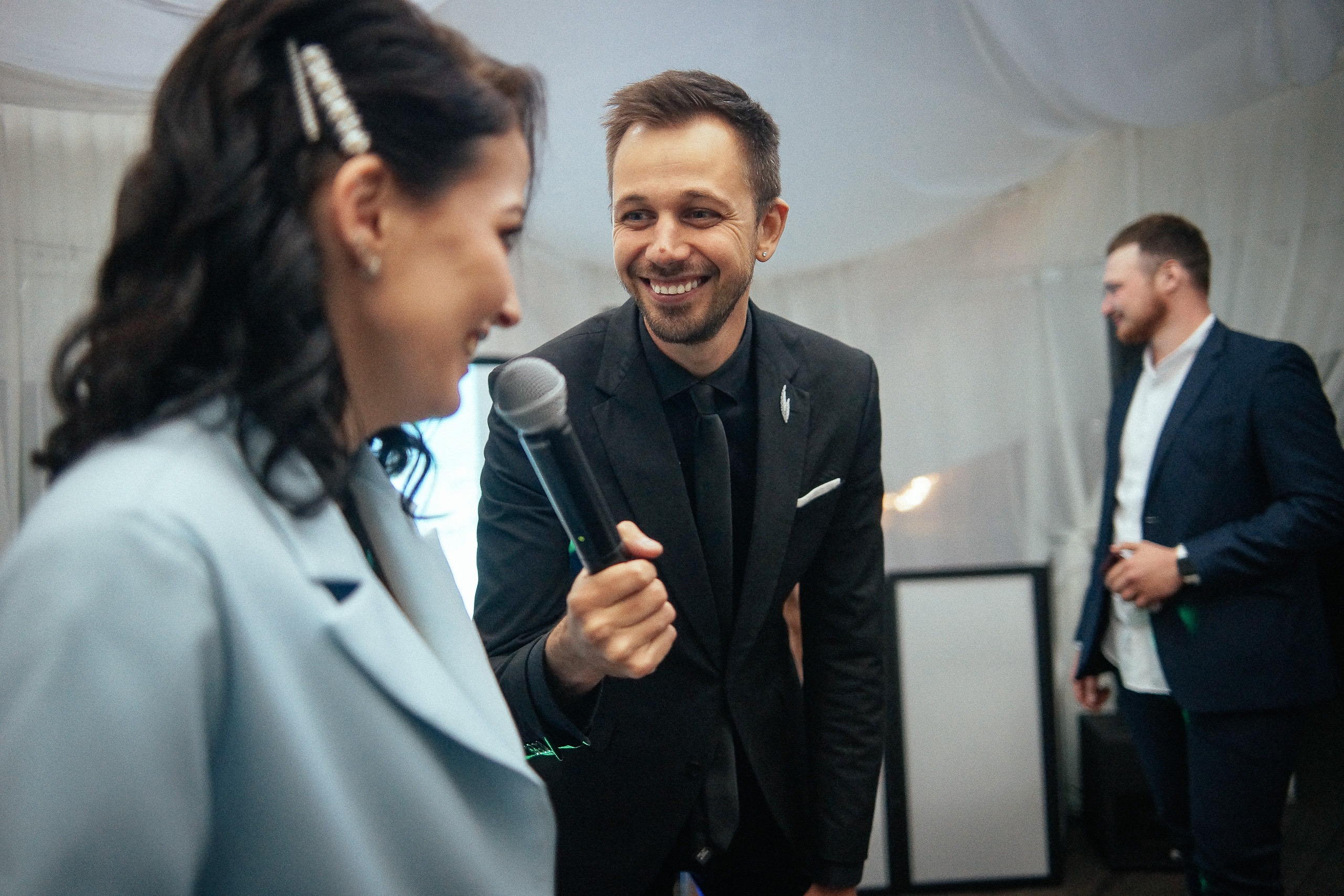 Свадьба в Бердске. Свадебный фотограф Бердск. Съемка прогулки, выездной регистрации и банкета в Crona Spa Hotel.